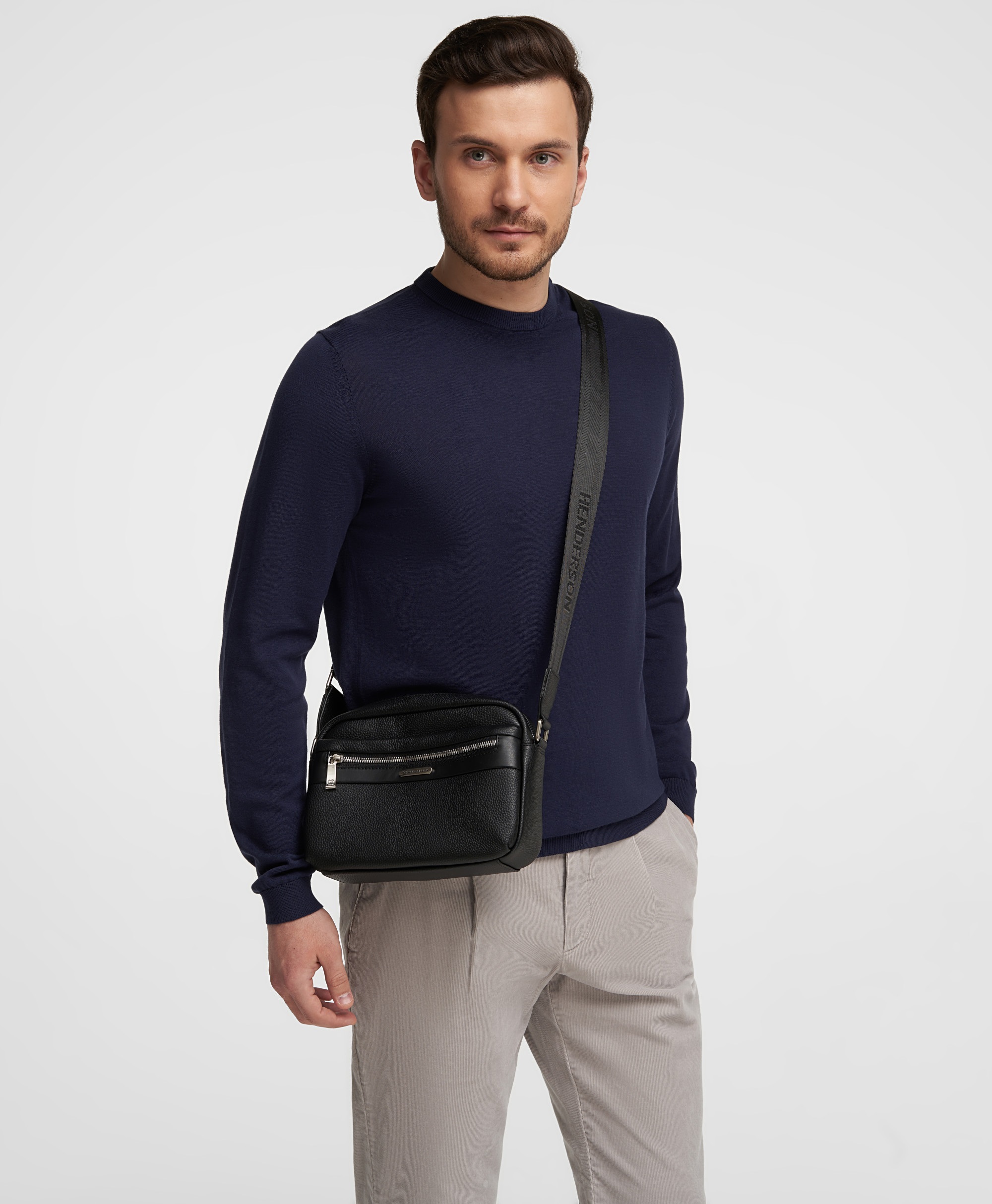 Мессенджер кожаный с RFID-защитой