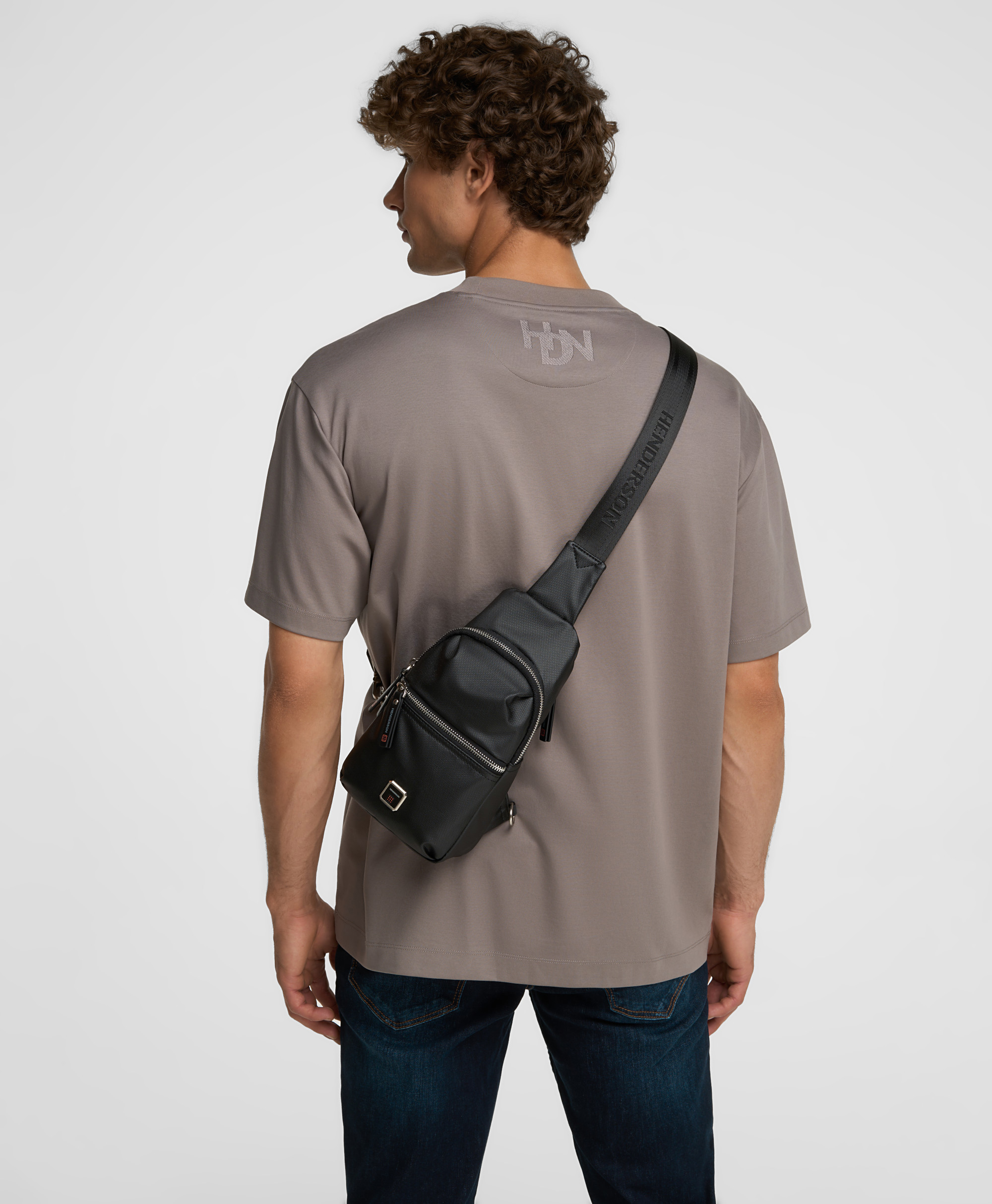 Мессенджер текстильный с RFID-защитой