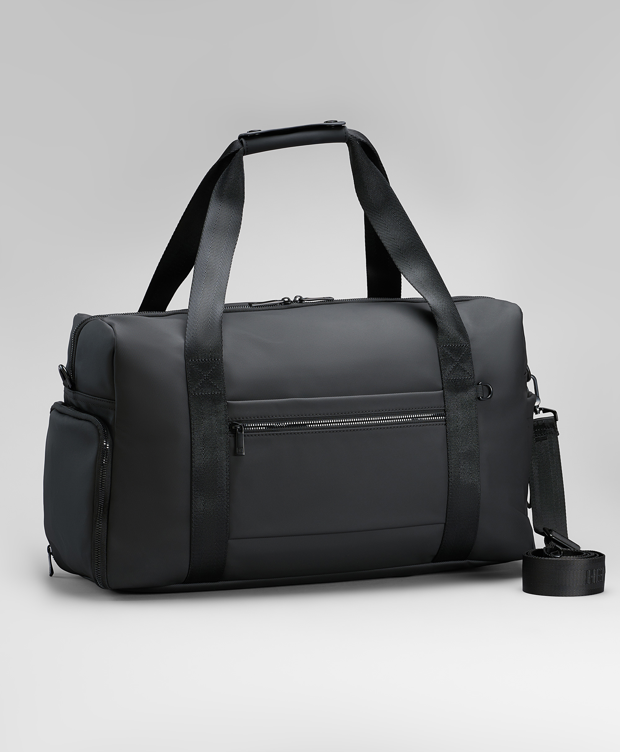 Дорожная сумка с RFID-защитой