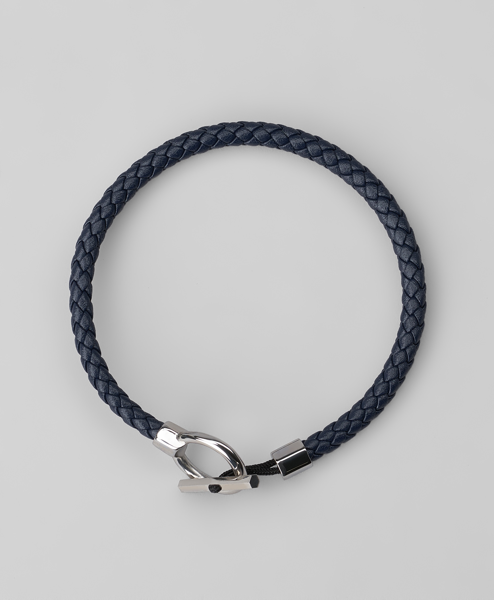 Браслет из кожи плетеный