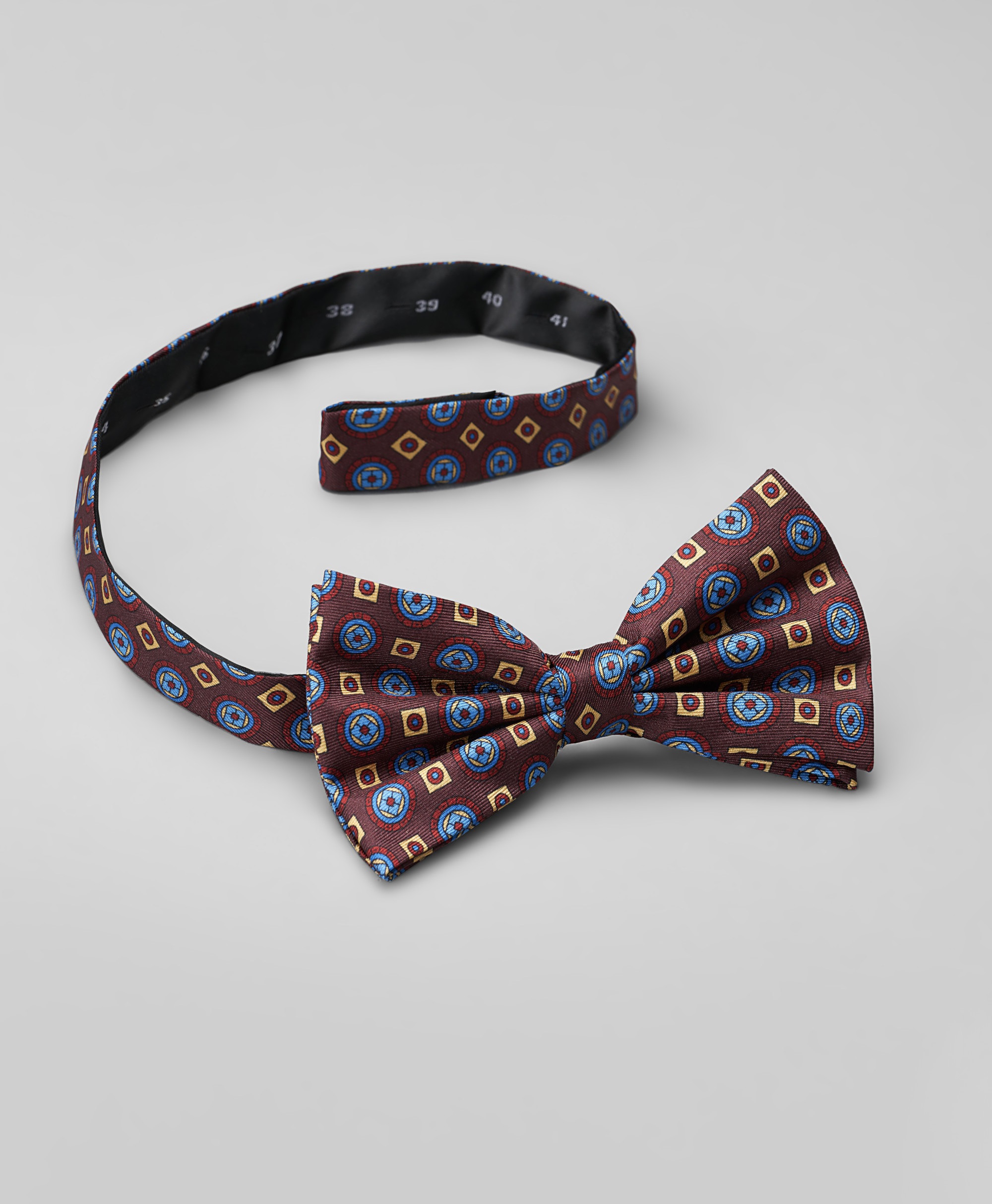 Галстук-бабочка шёлковый на застежке