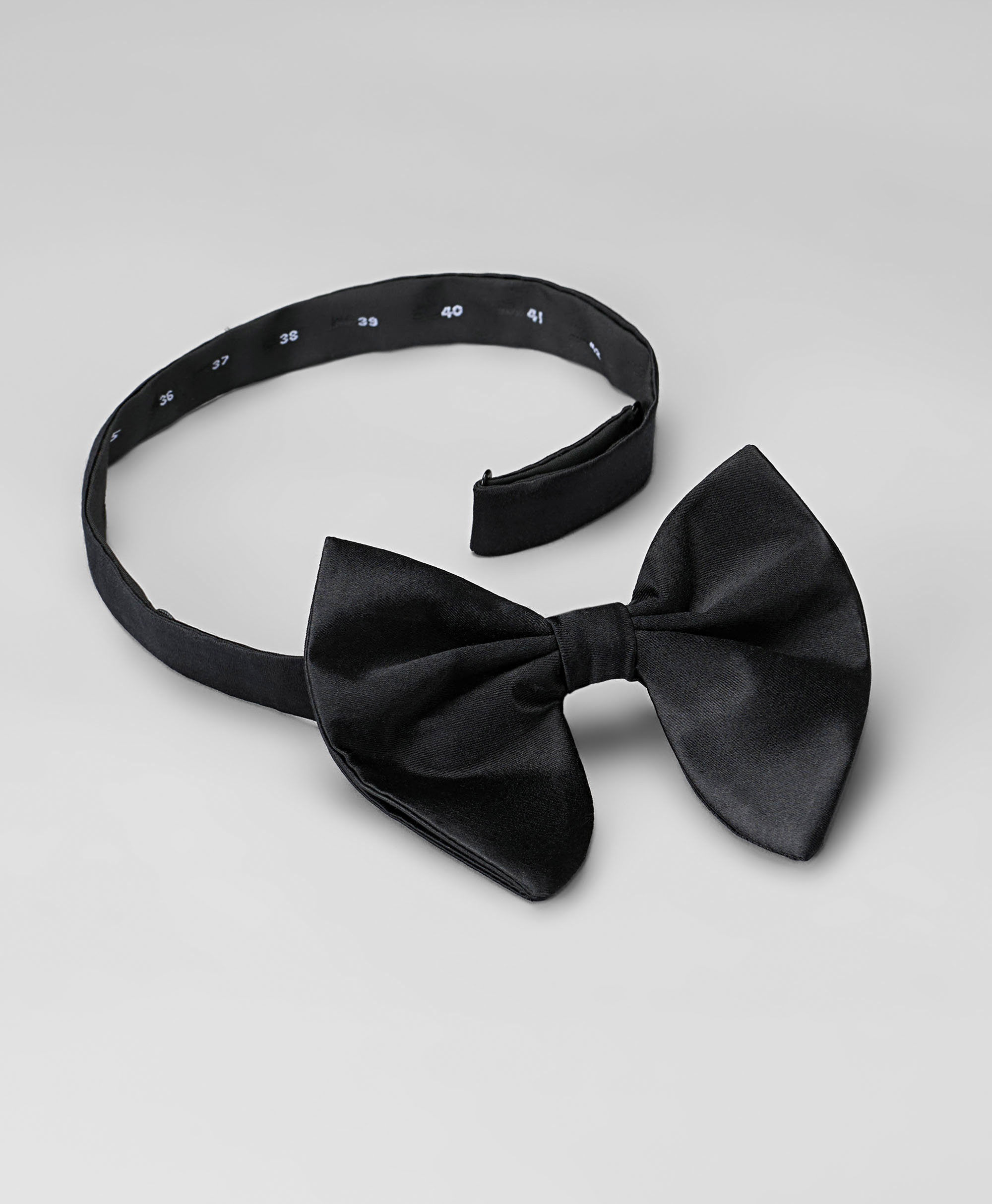 Бабочка HENDERSON