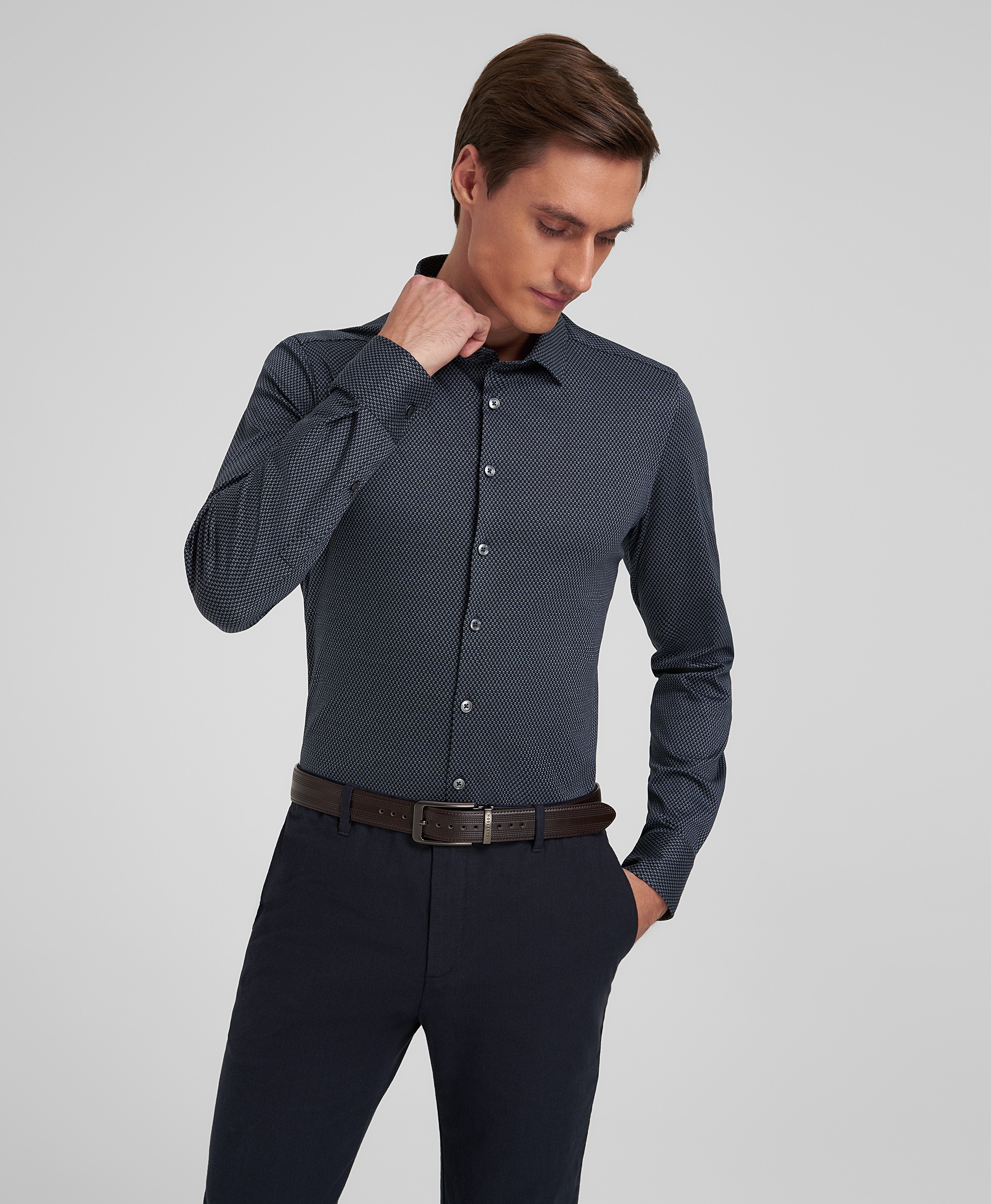 Рубашка трикотажная, полуприлегающий силуэт