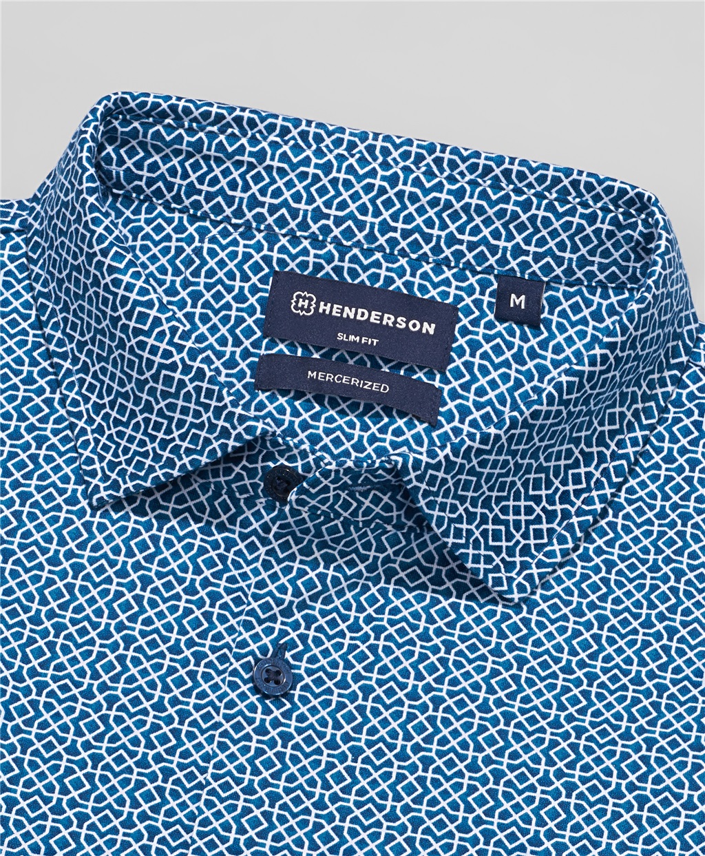 Рубашка трикотажная, с узорами, полуприлегающий силуэт