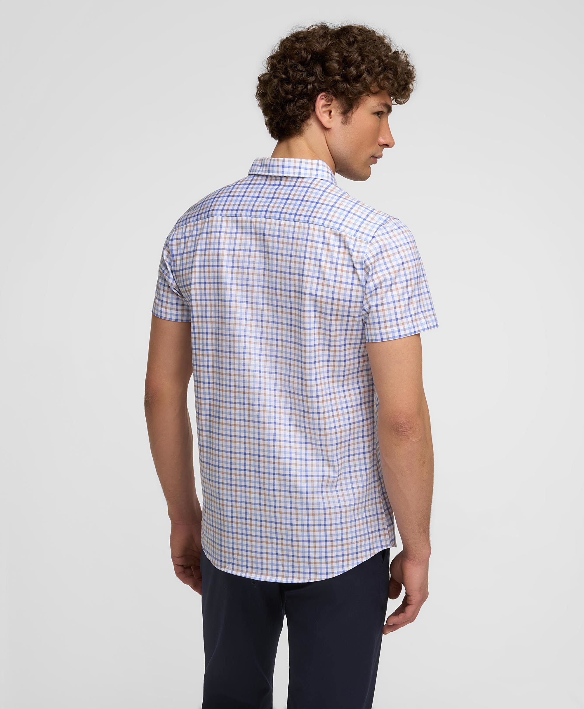 Рубашка трикотажная, полуприлегающий силуэт