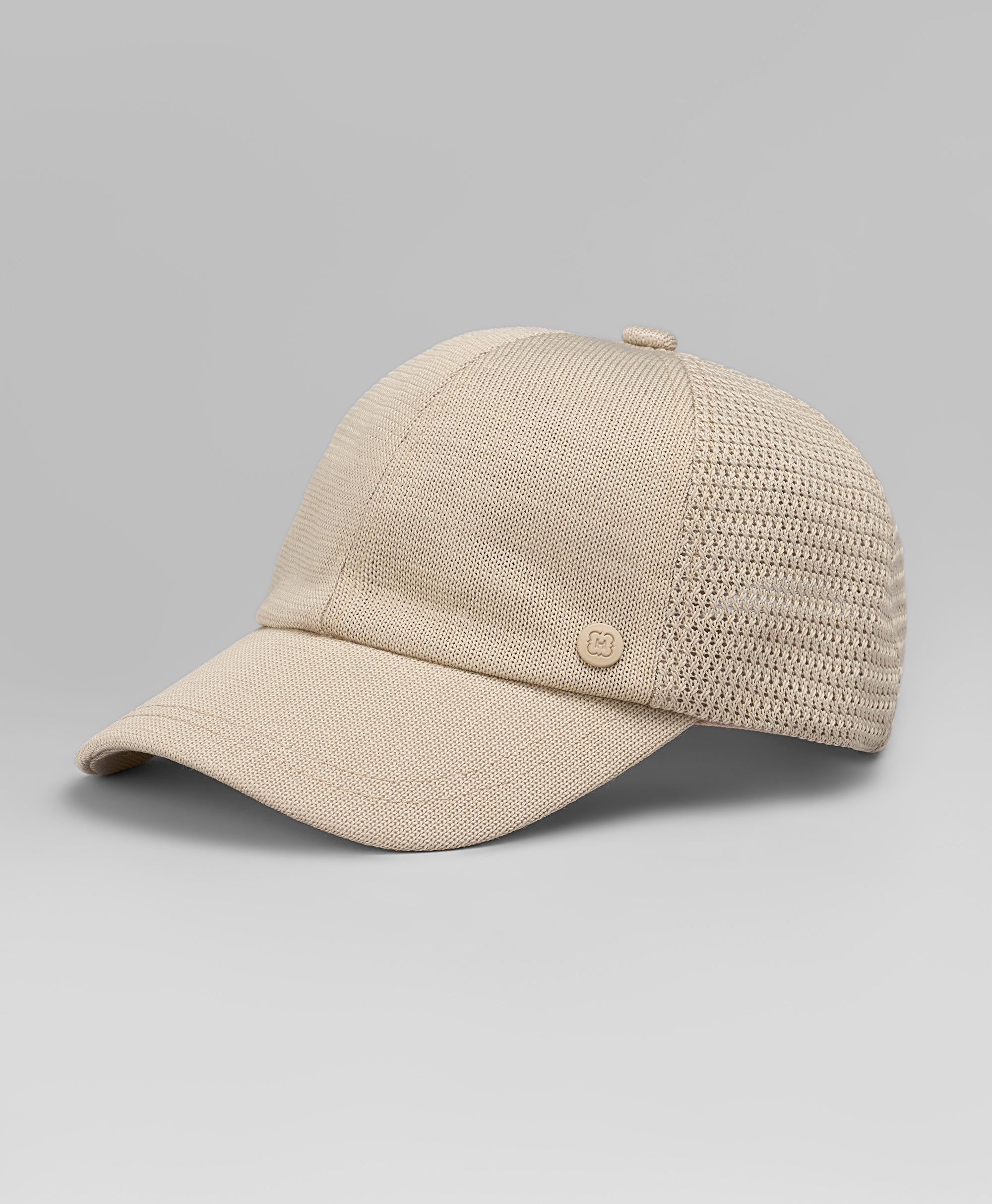 Бейсболка фактурная с имитацией вязки