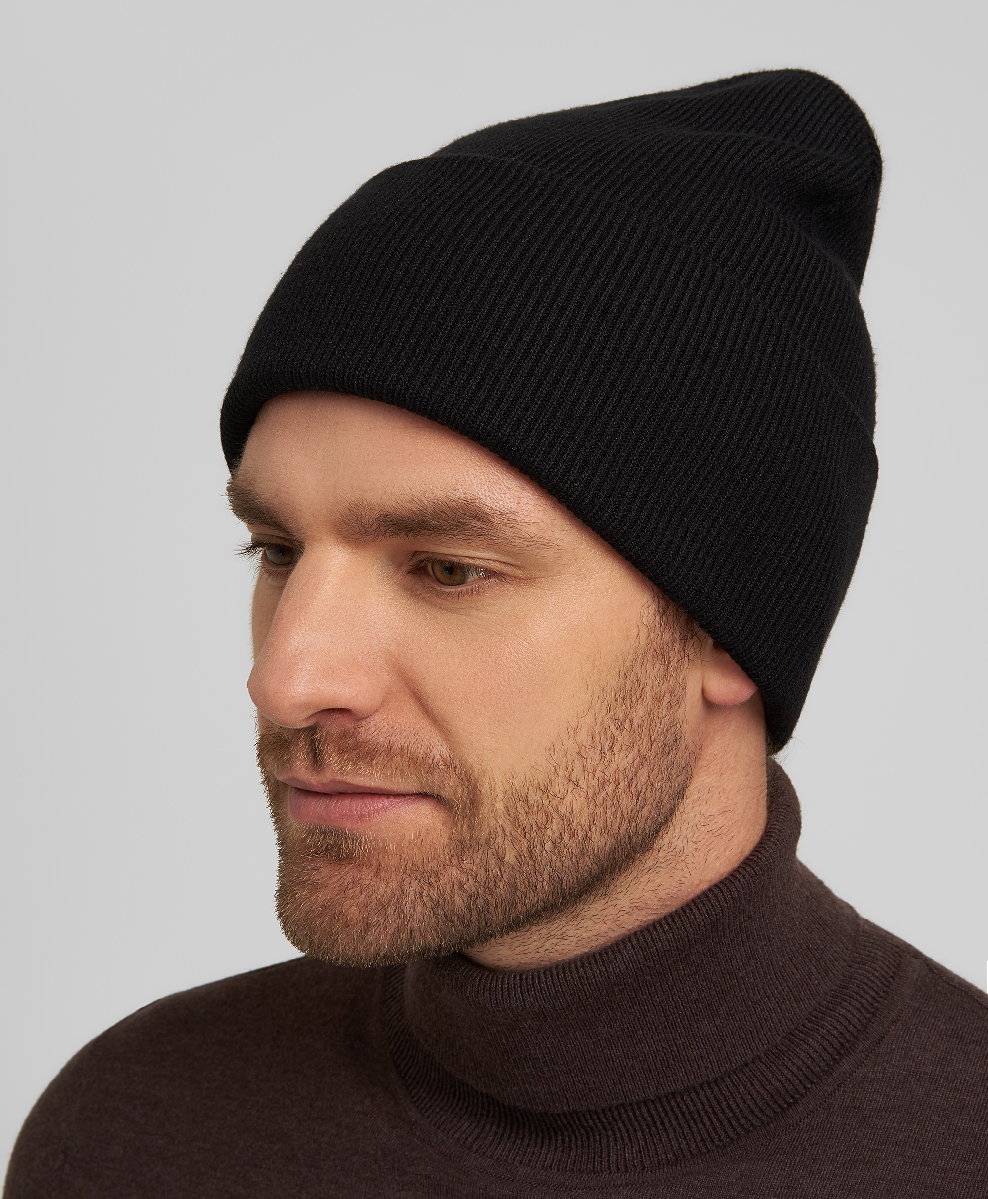 Шапка вязаная