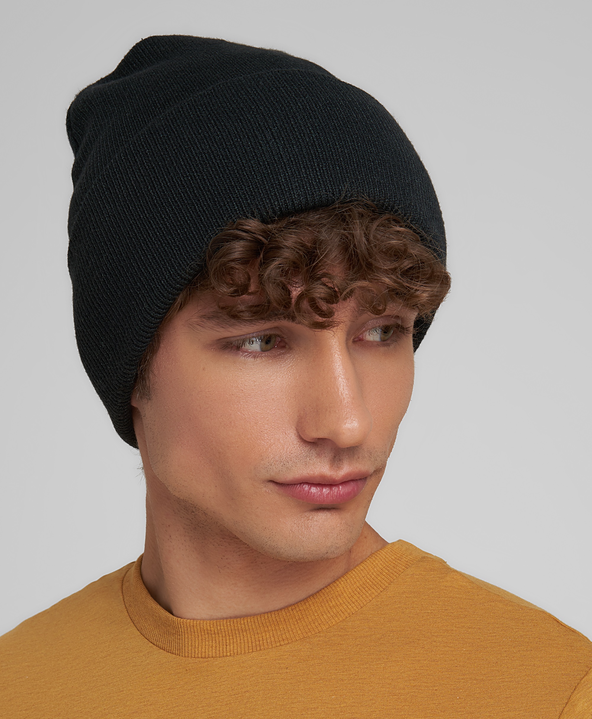 Шапка вязаная