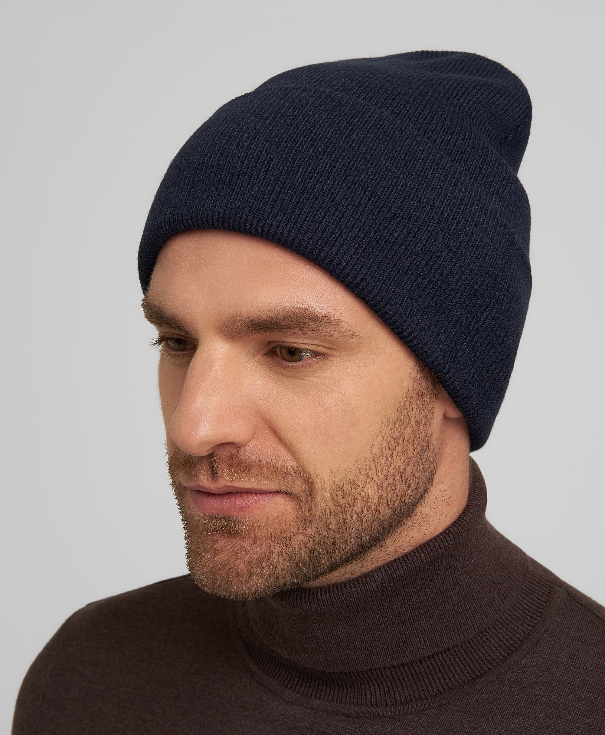 Шапка вязаная