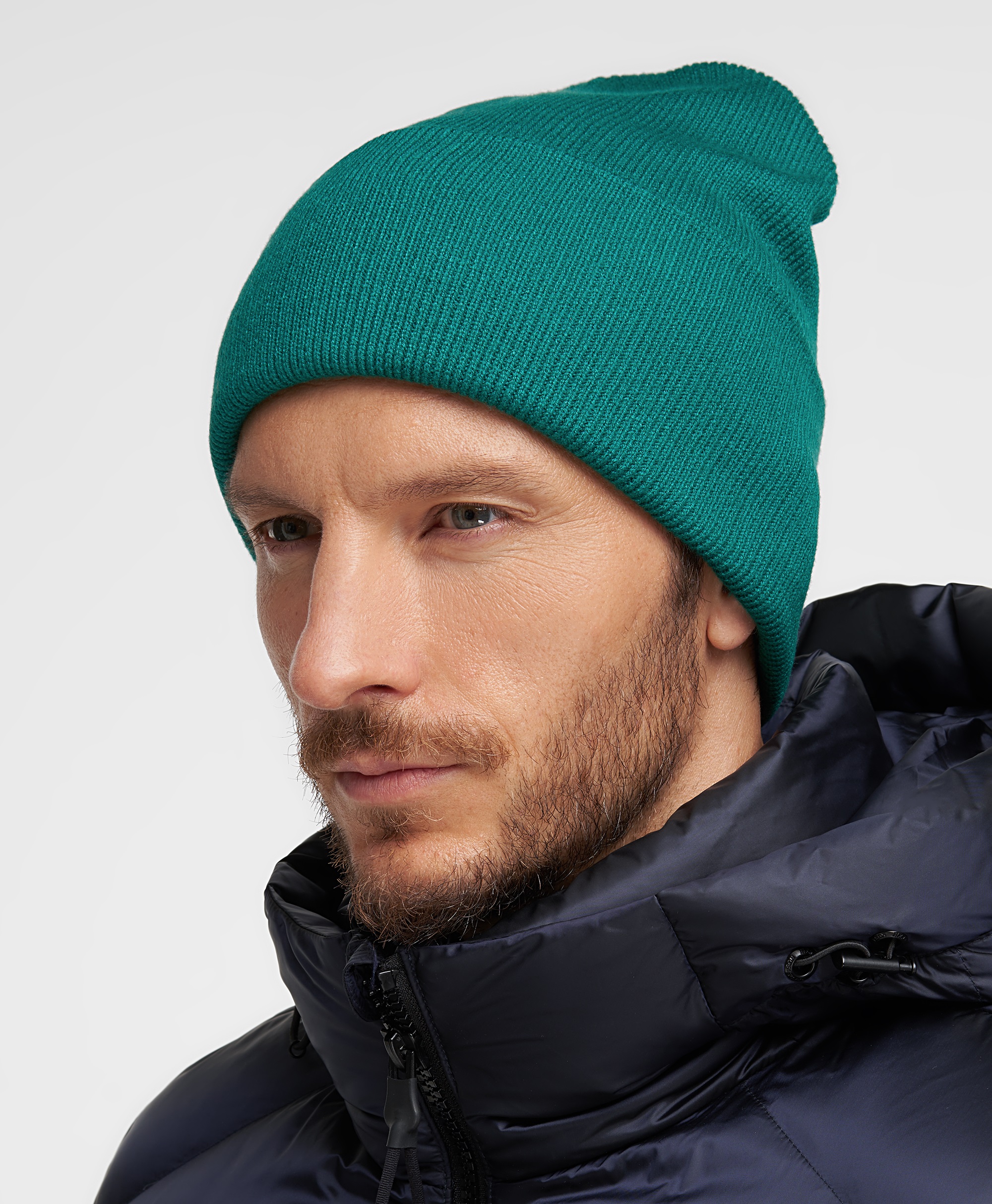 Шапка вязаная