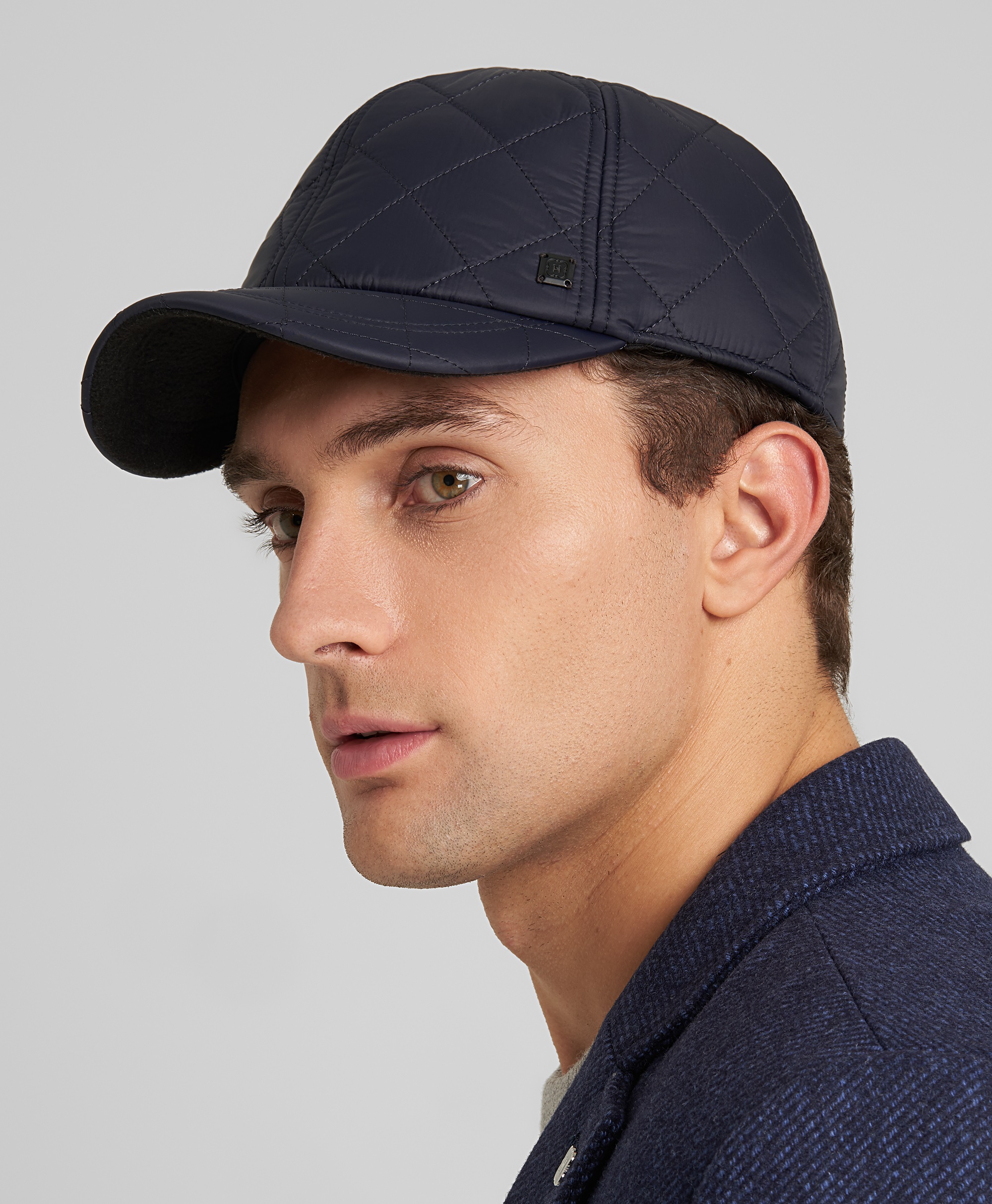 Бейсболка утеплённая с ушками