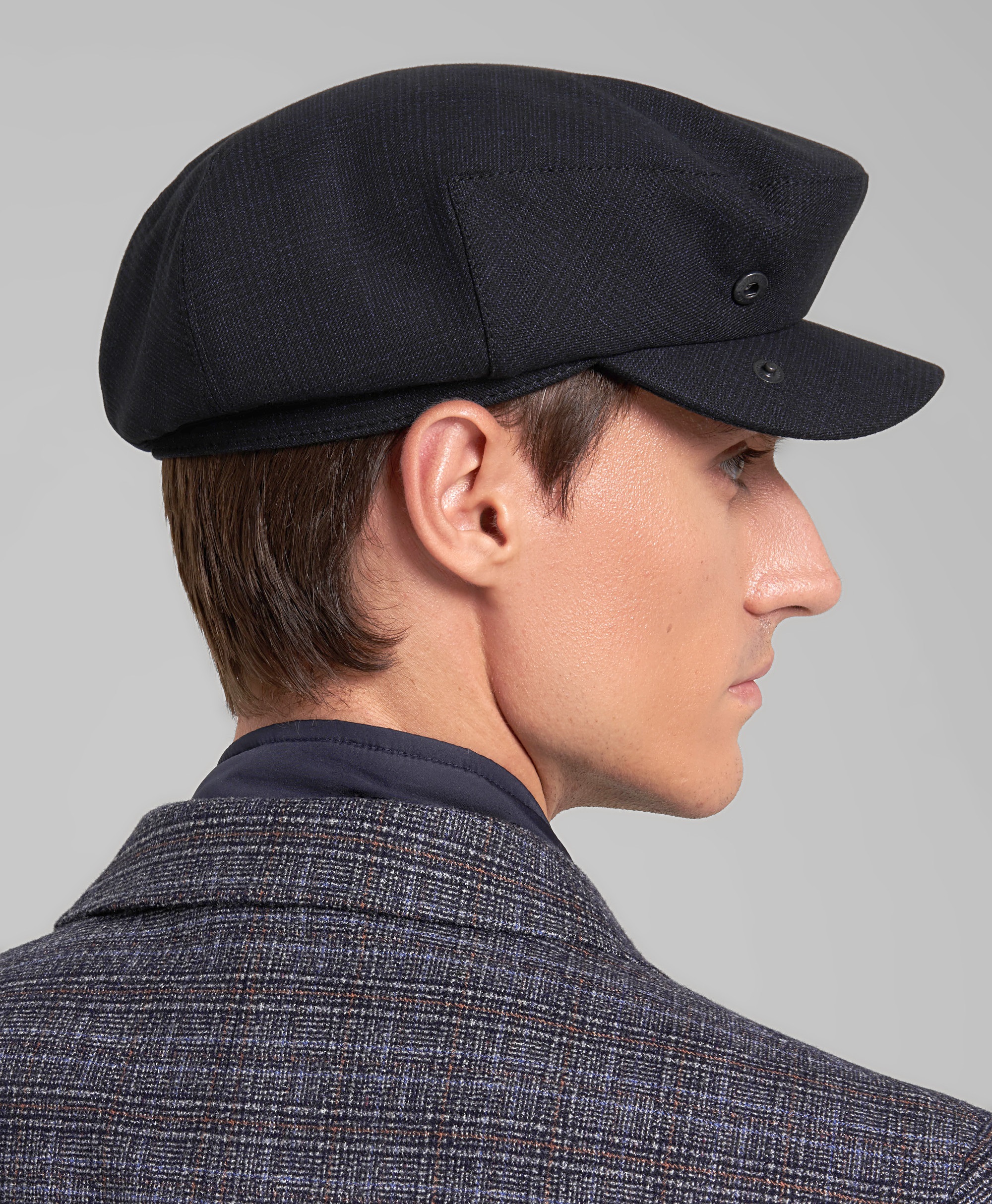 Кепка-реглан