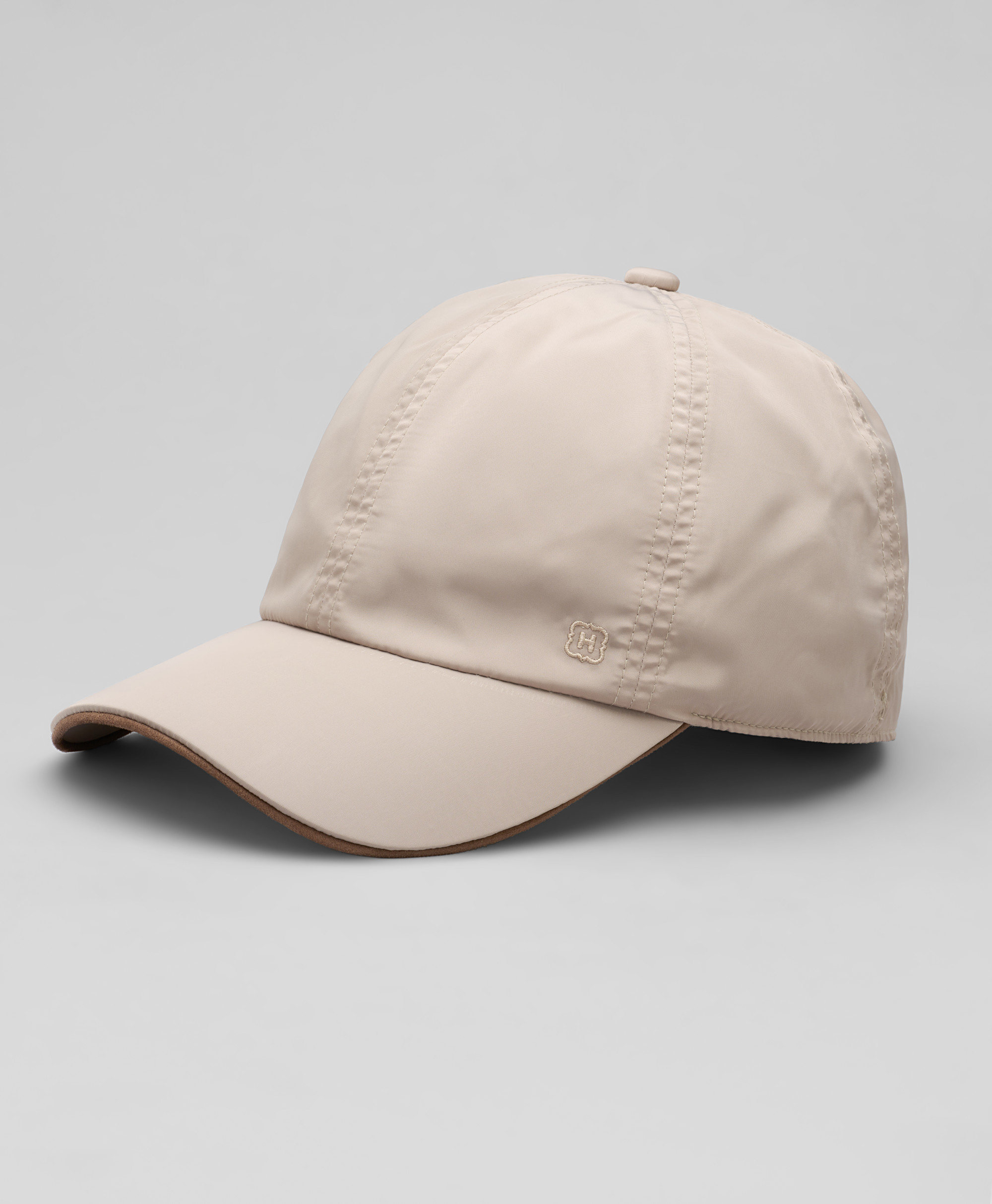 Бейсболка утеплённая с ушками