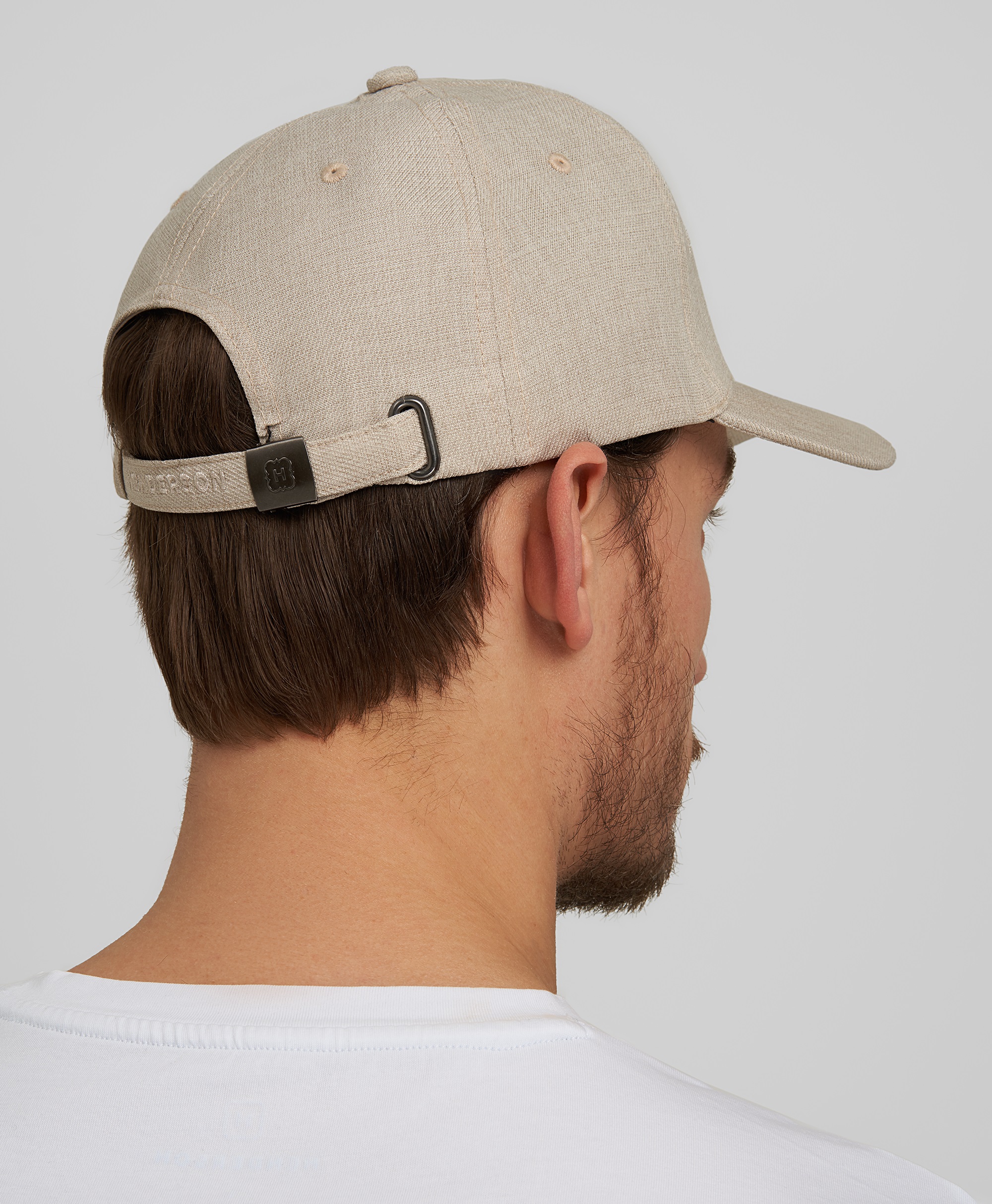 Бейсболка из твила