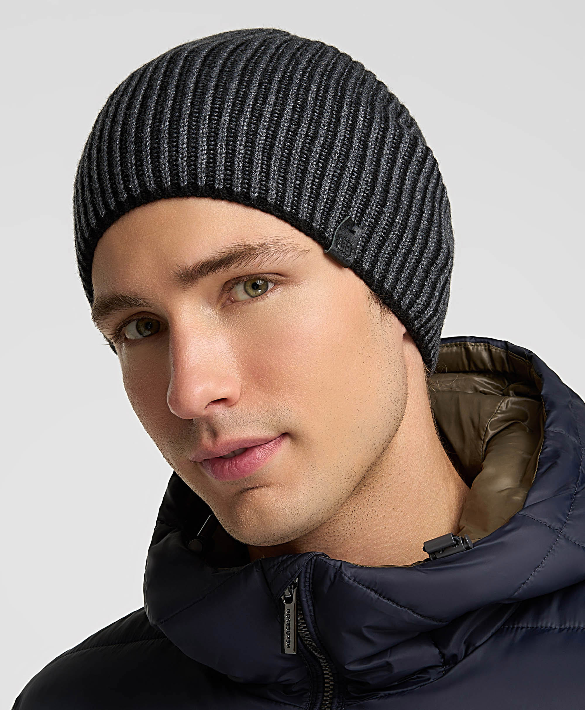 Шапка HENDERSON