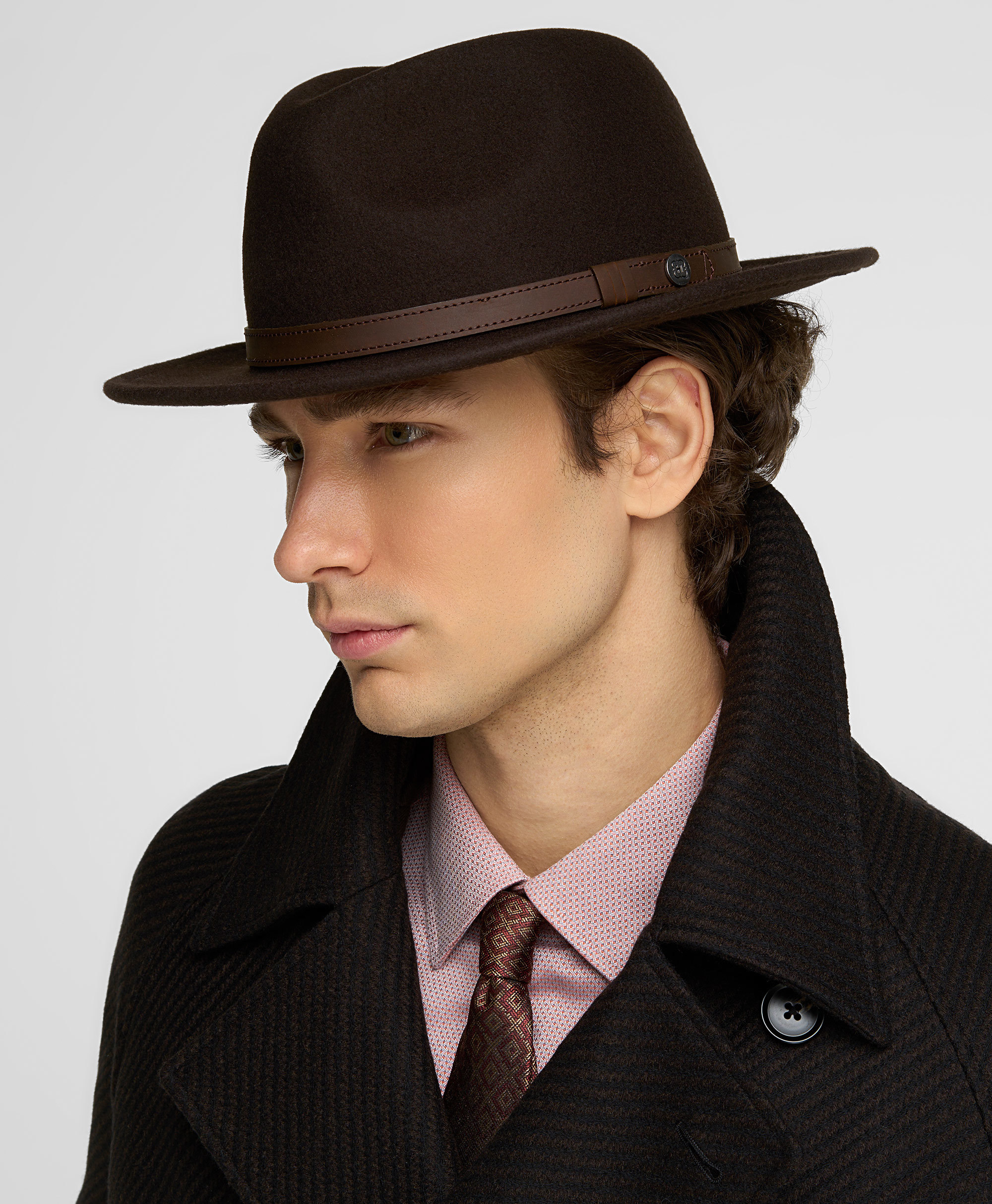 Шляпа фетровая