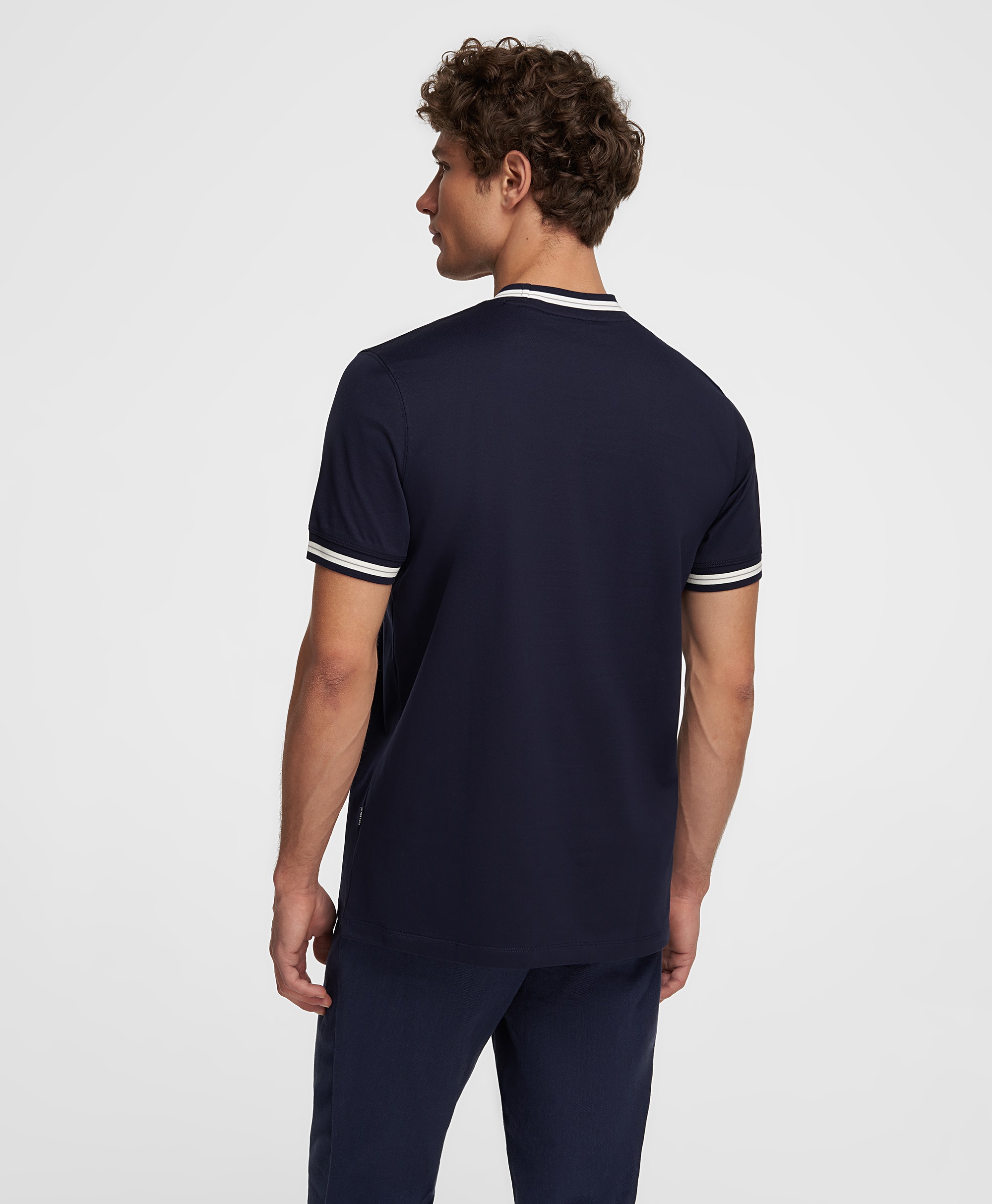 Футболка, прямой силуэт