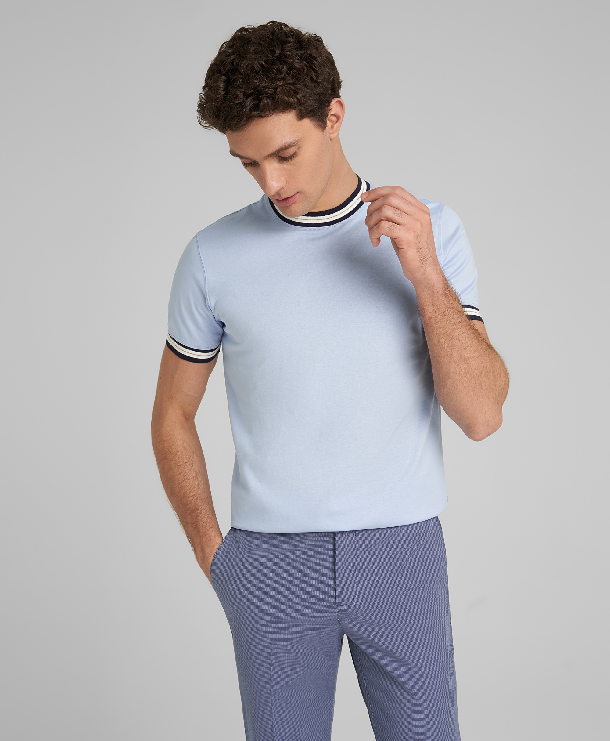 Футболка, прямой силуэт