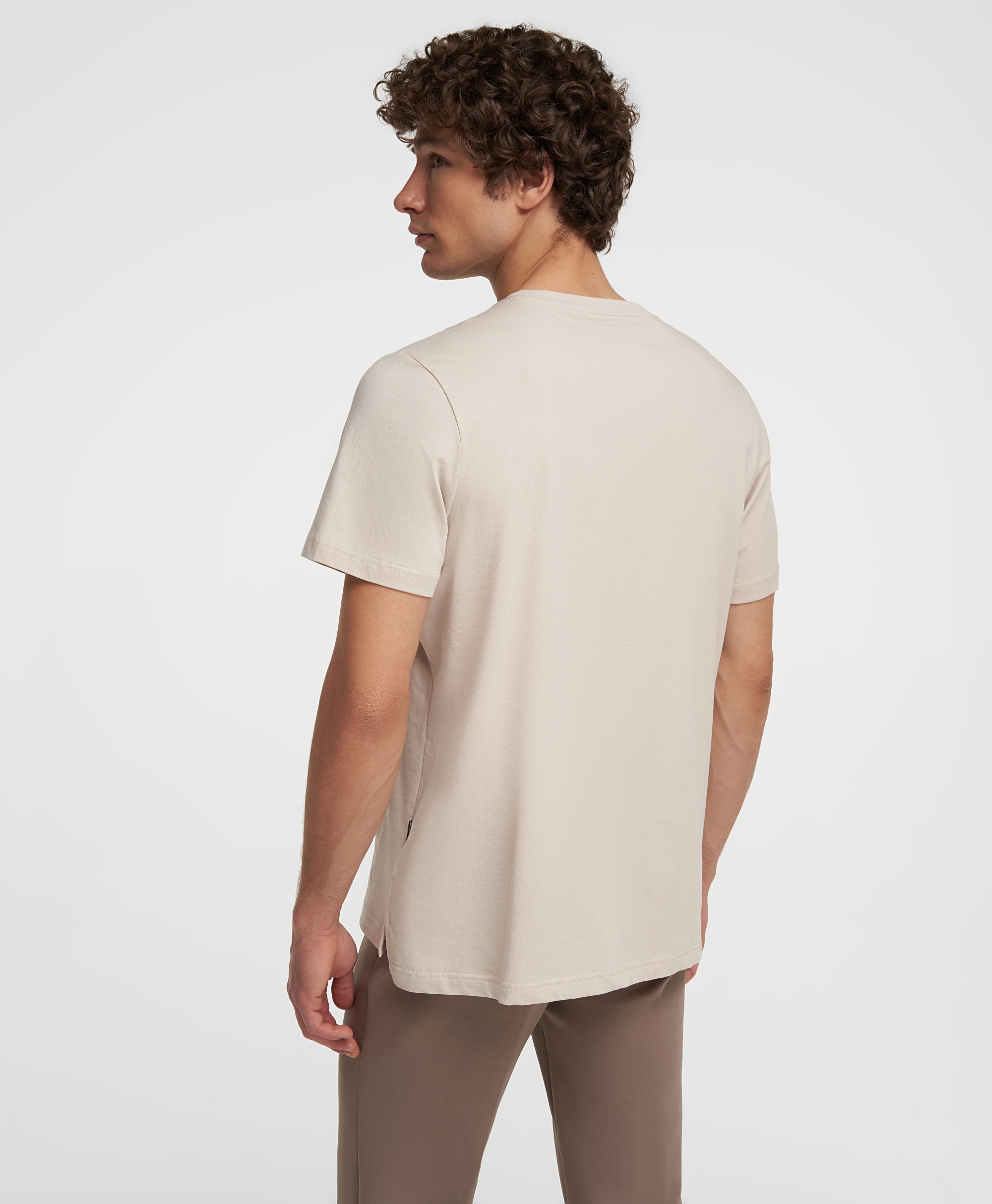 Футболка, прямой силуэт