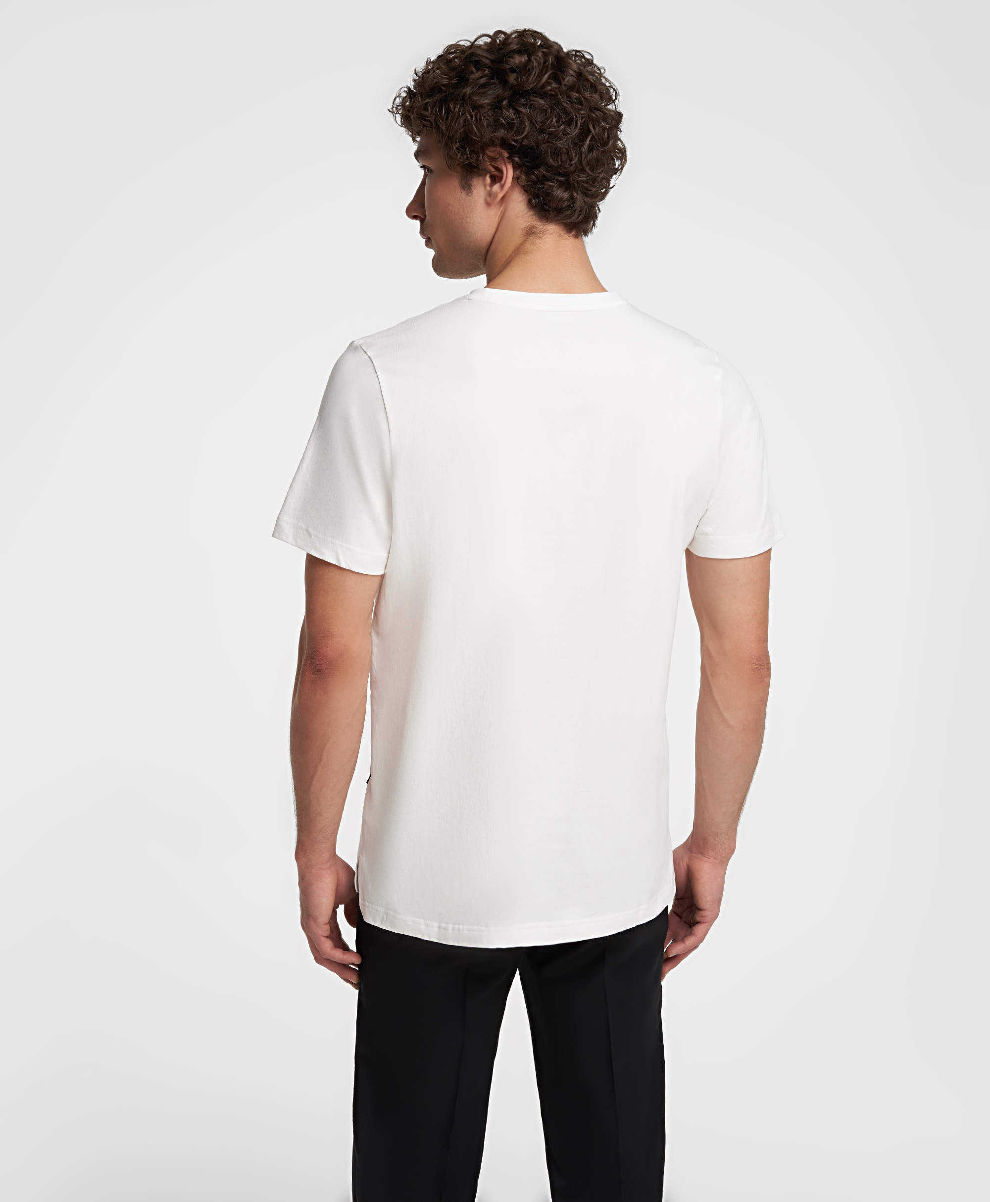 Футболка, прямой силуэт