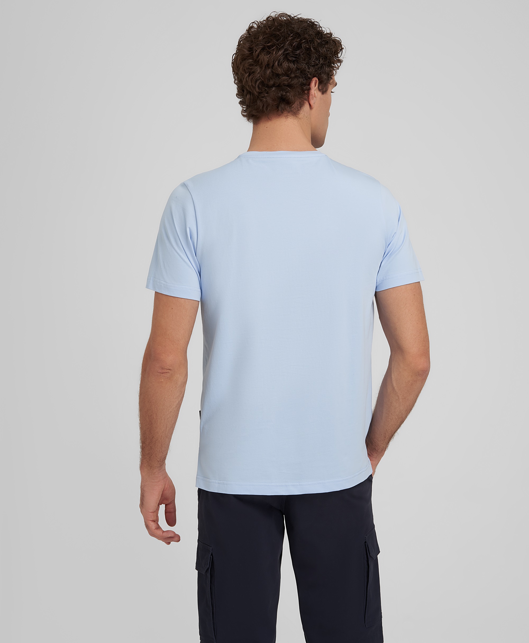 Футболка, прямой силуэт