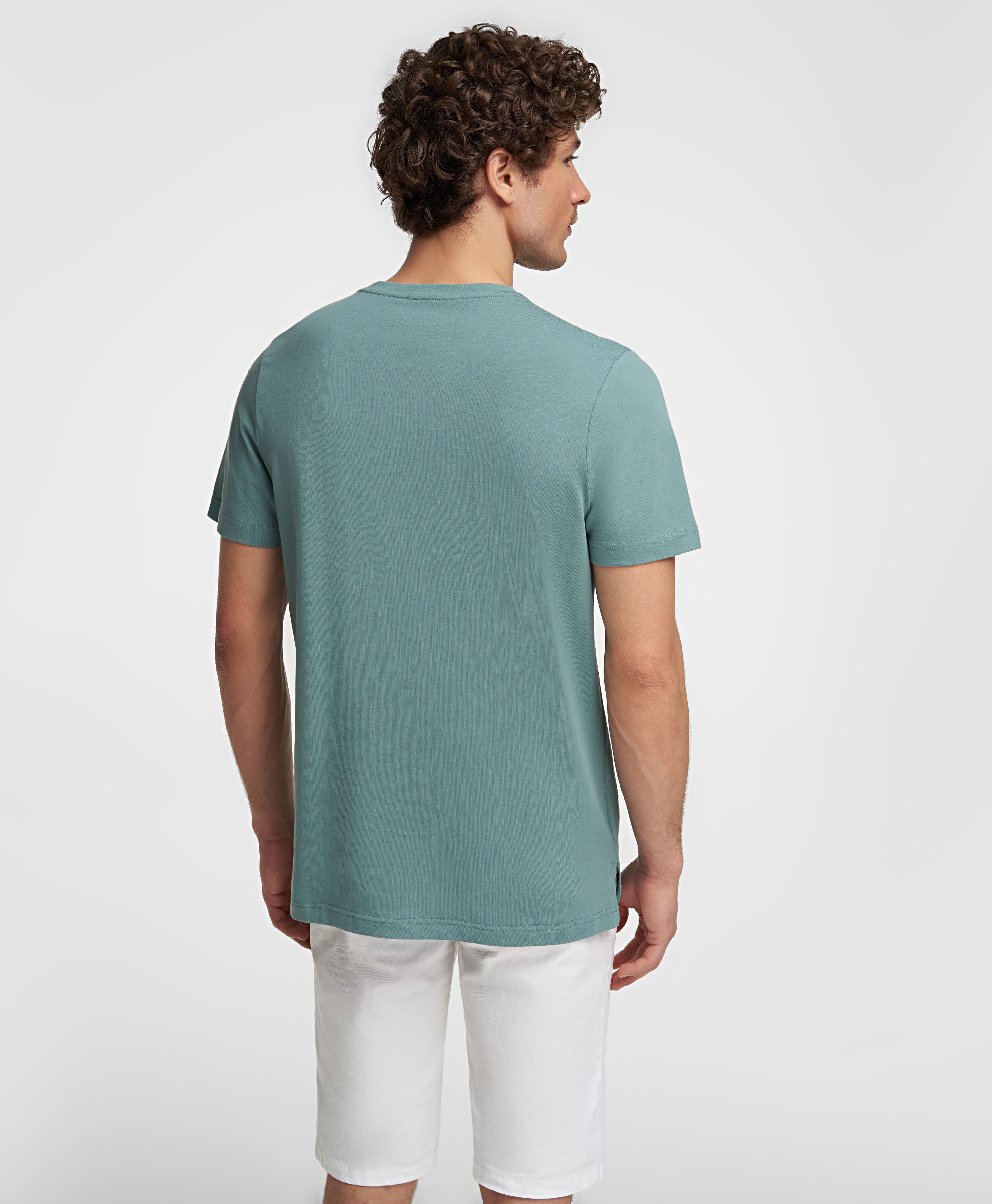 Футболка, прямой силуэт