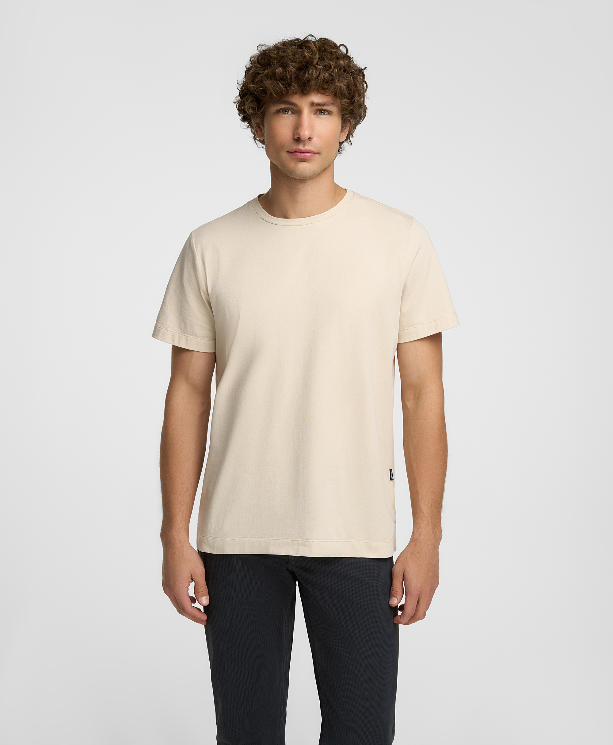 Футболка, прямой силуэт