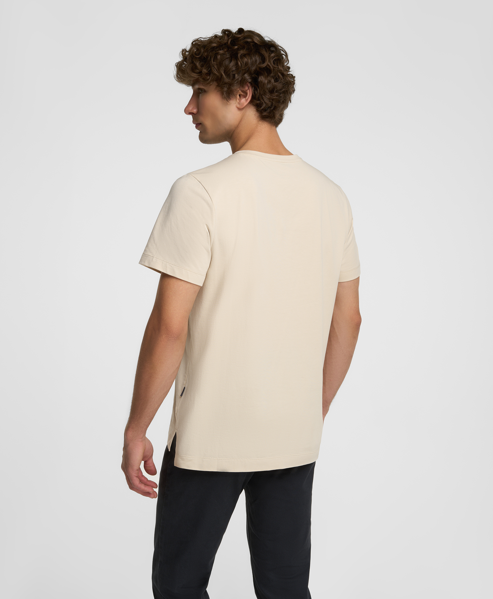 Футболка, прямой силуэт