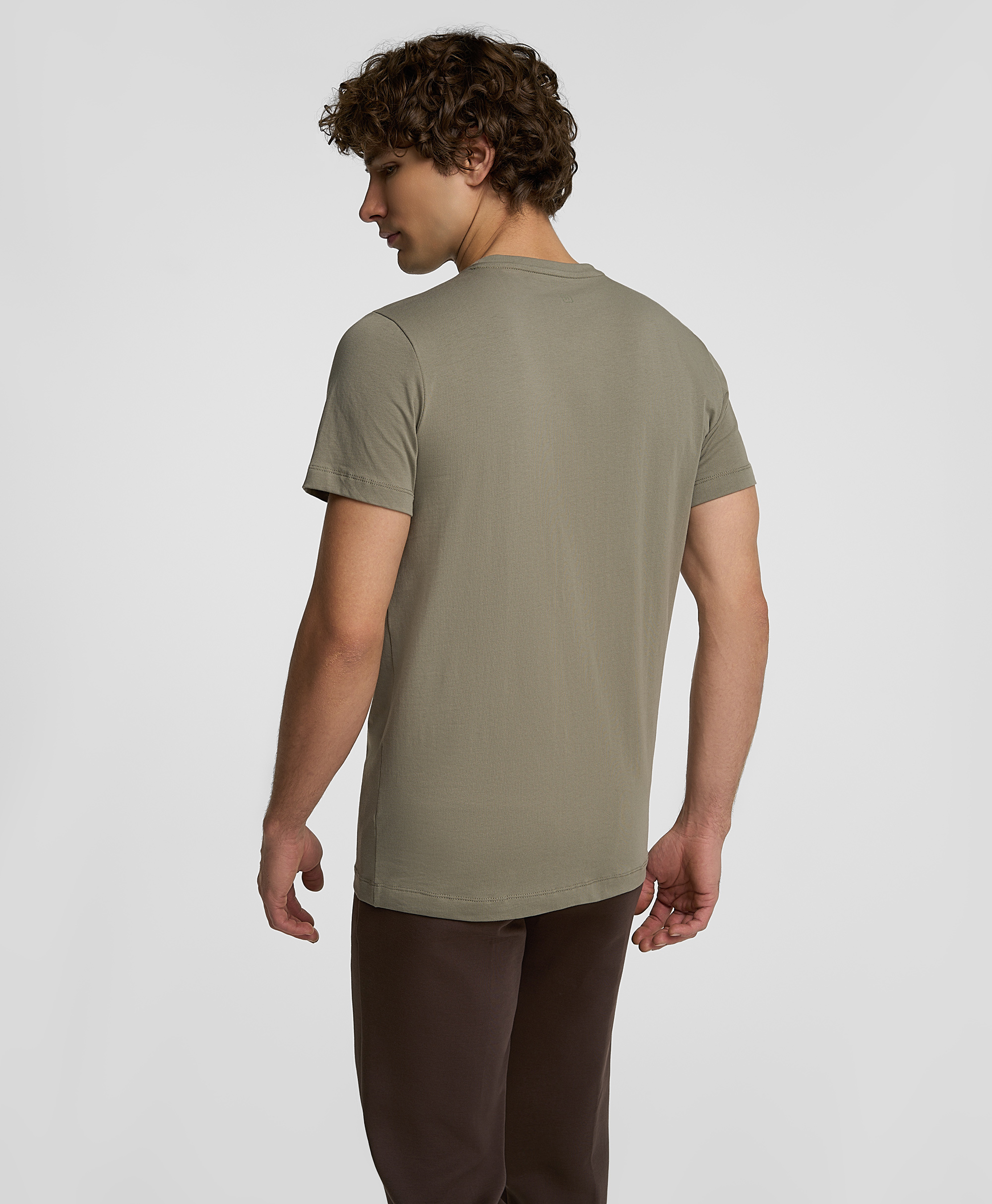 Футболка, прямой силуэт