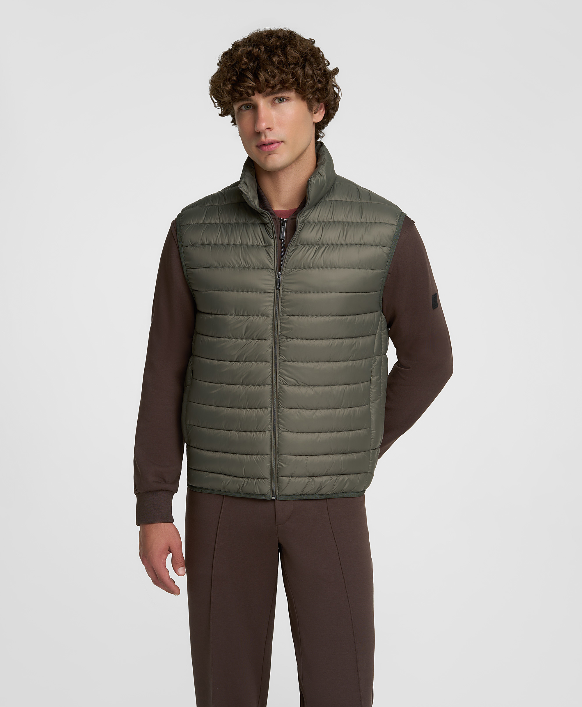 Жилет утеплённый