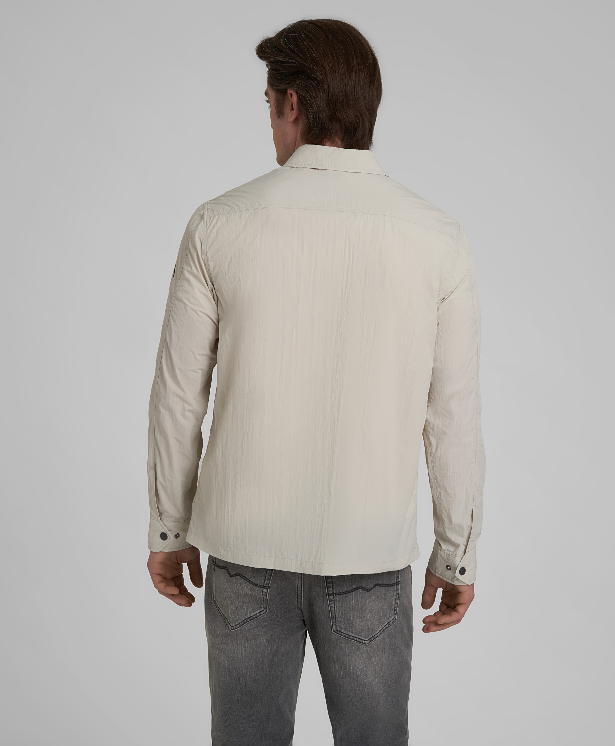 Куртка-ветровка с жатым эффектом