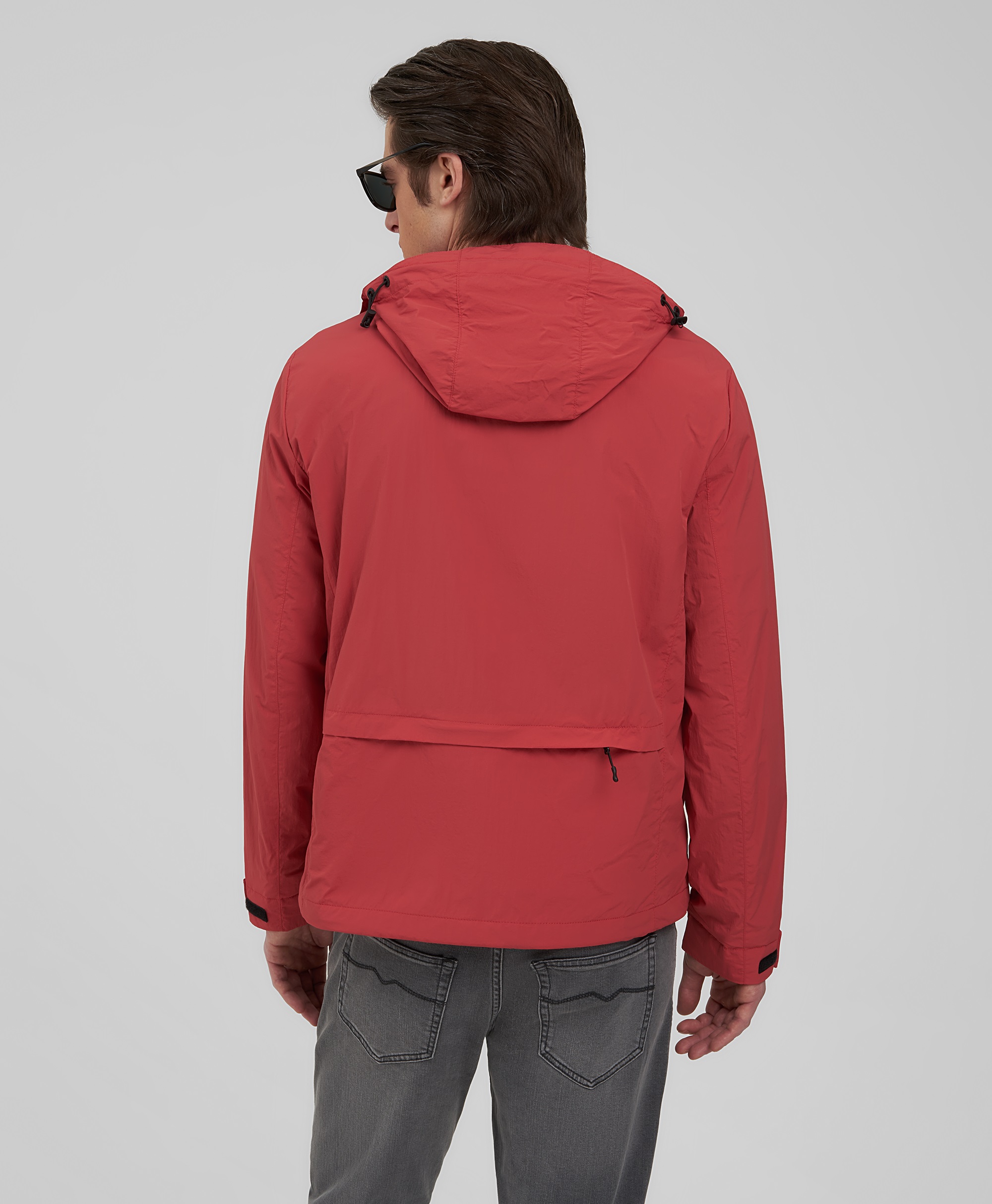 Куртка-ветровка