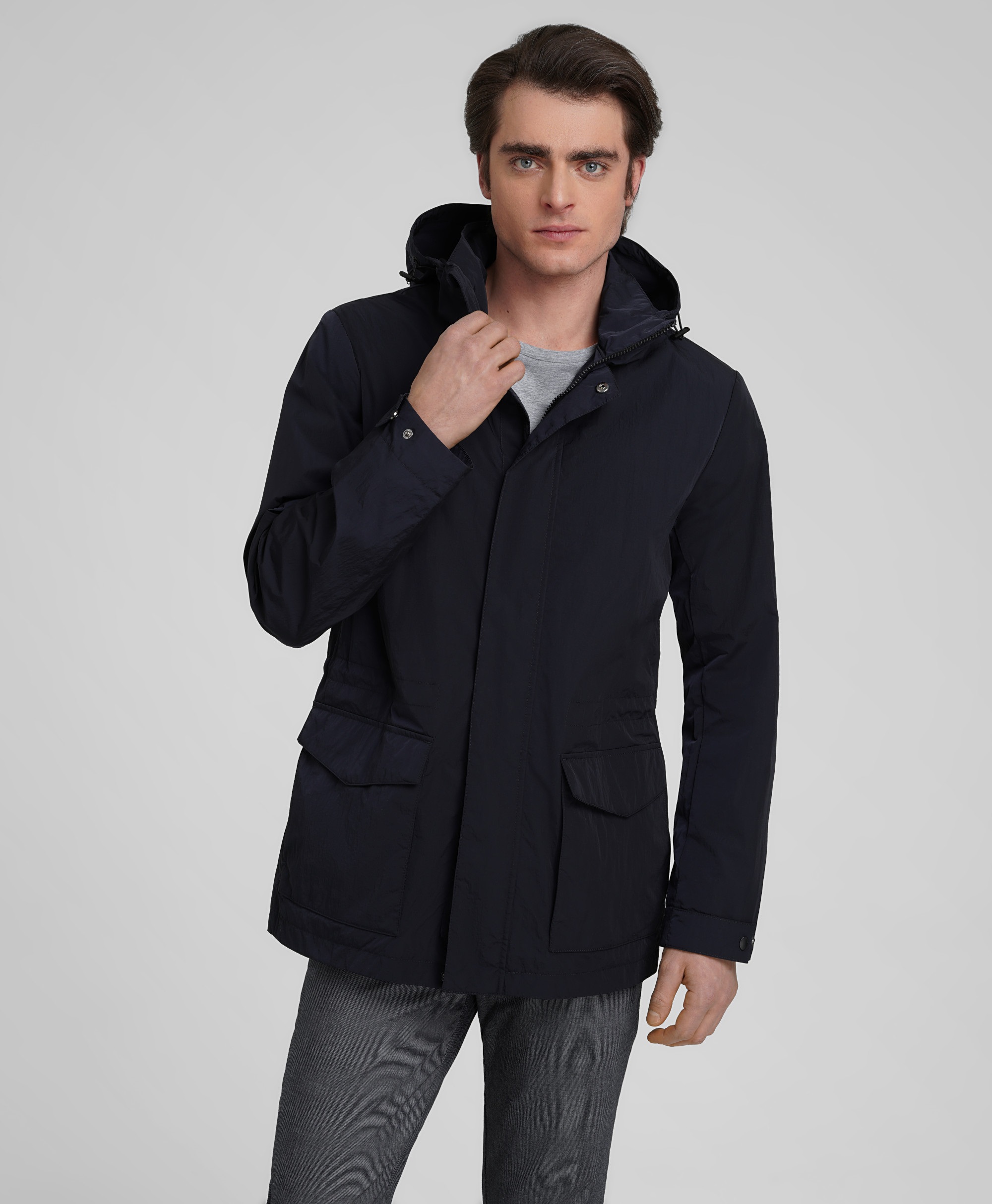 Куртка-ветровка