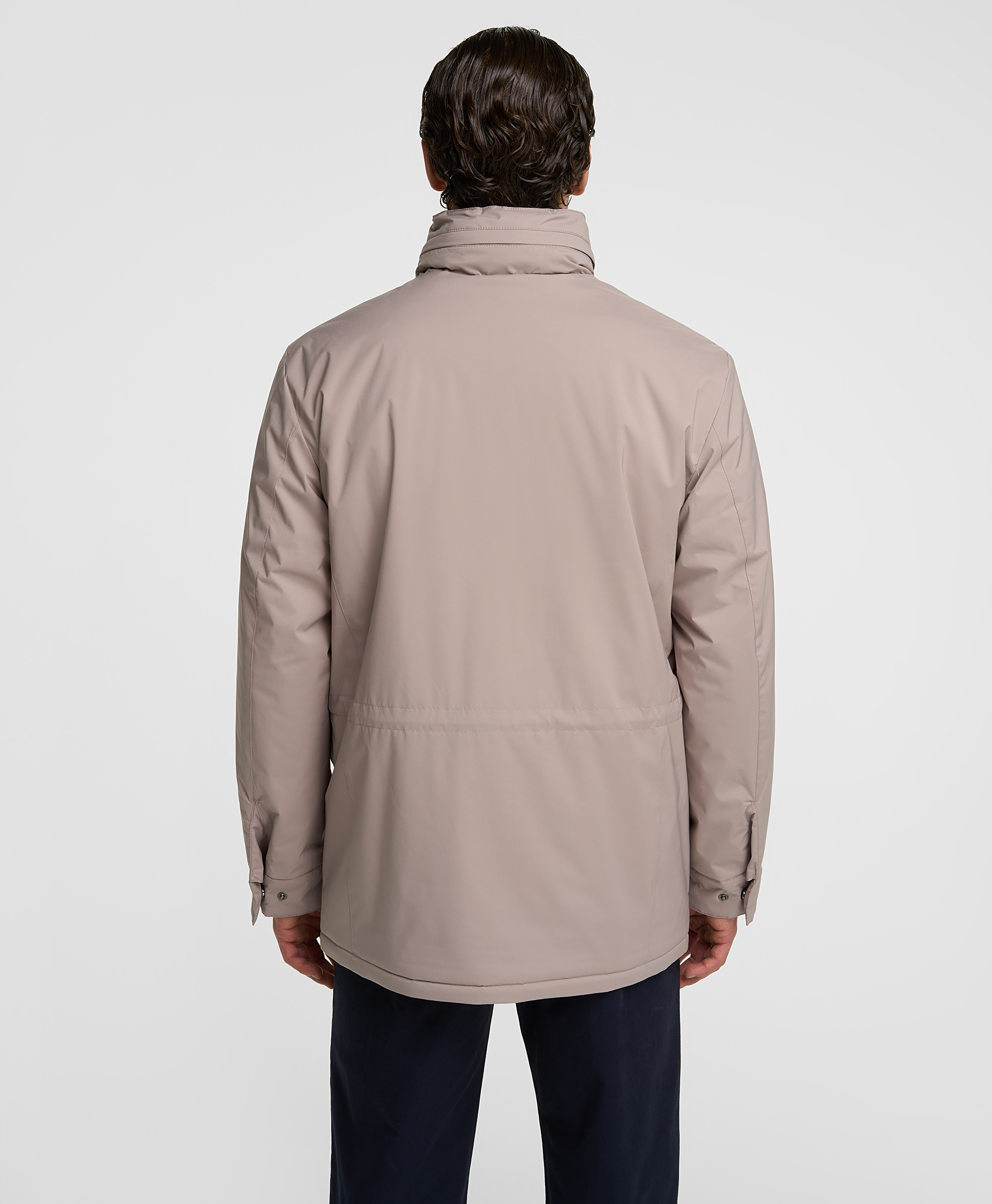 Куртка-ветровка с потайным капюшоном