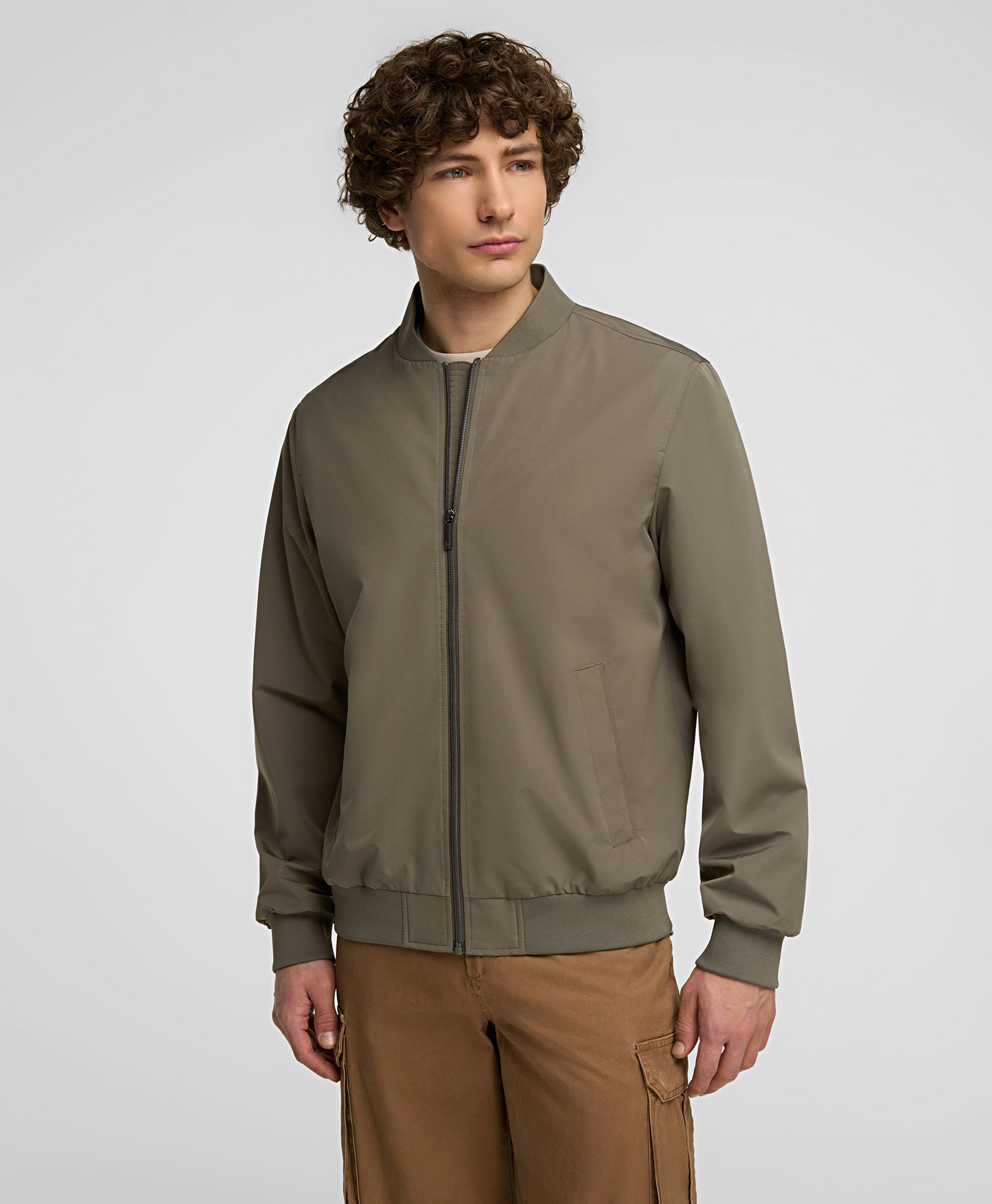 Куртка-бомбер