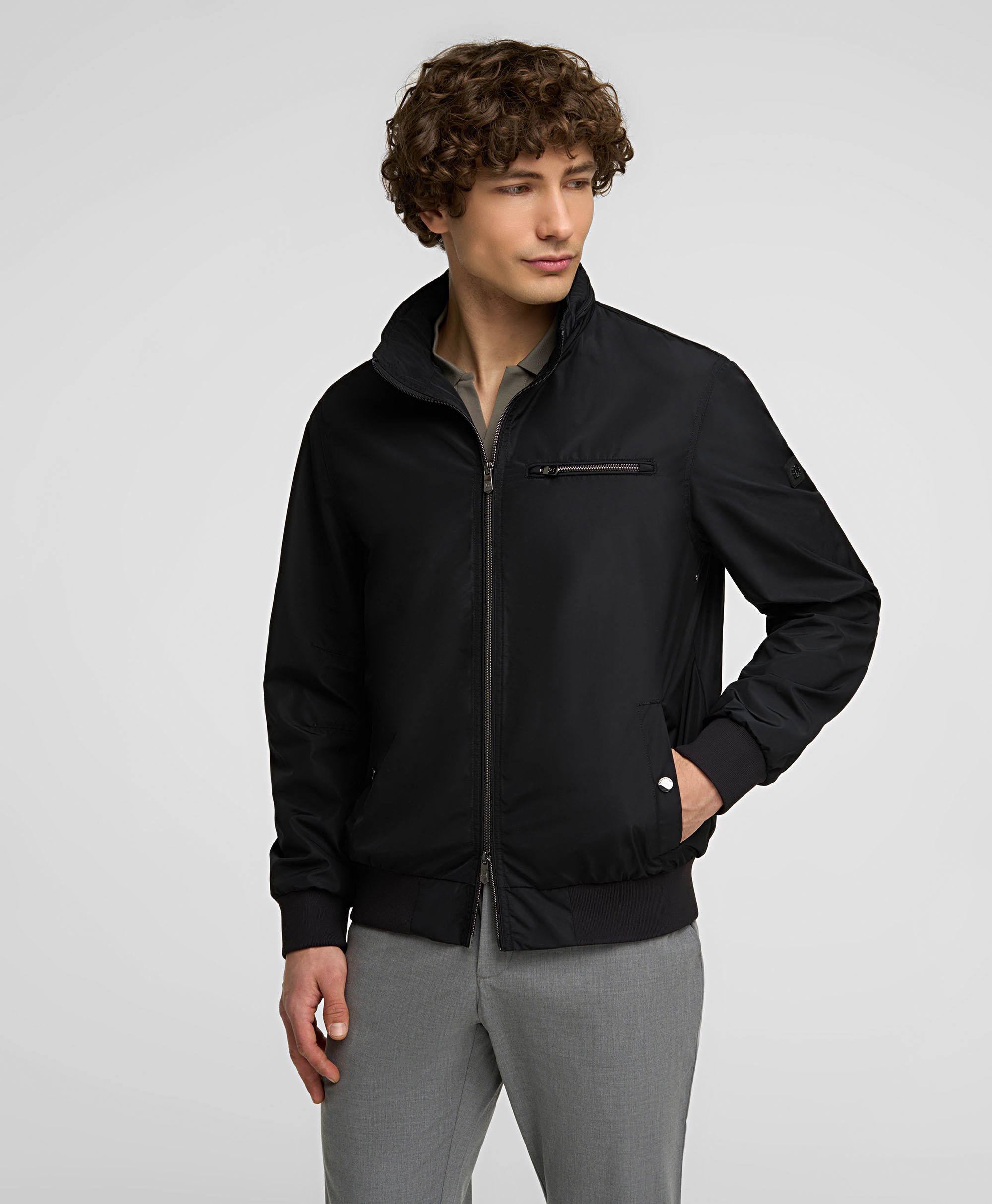 Куртка-бомбер