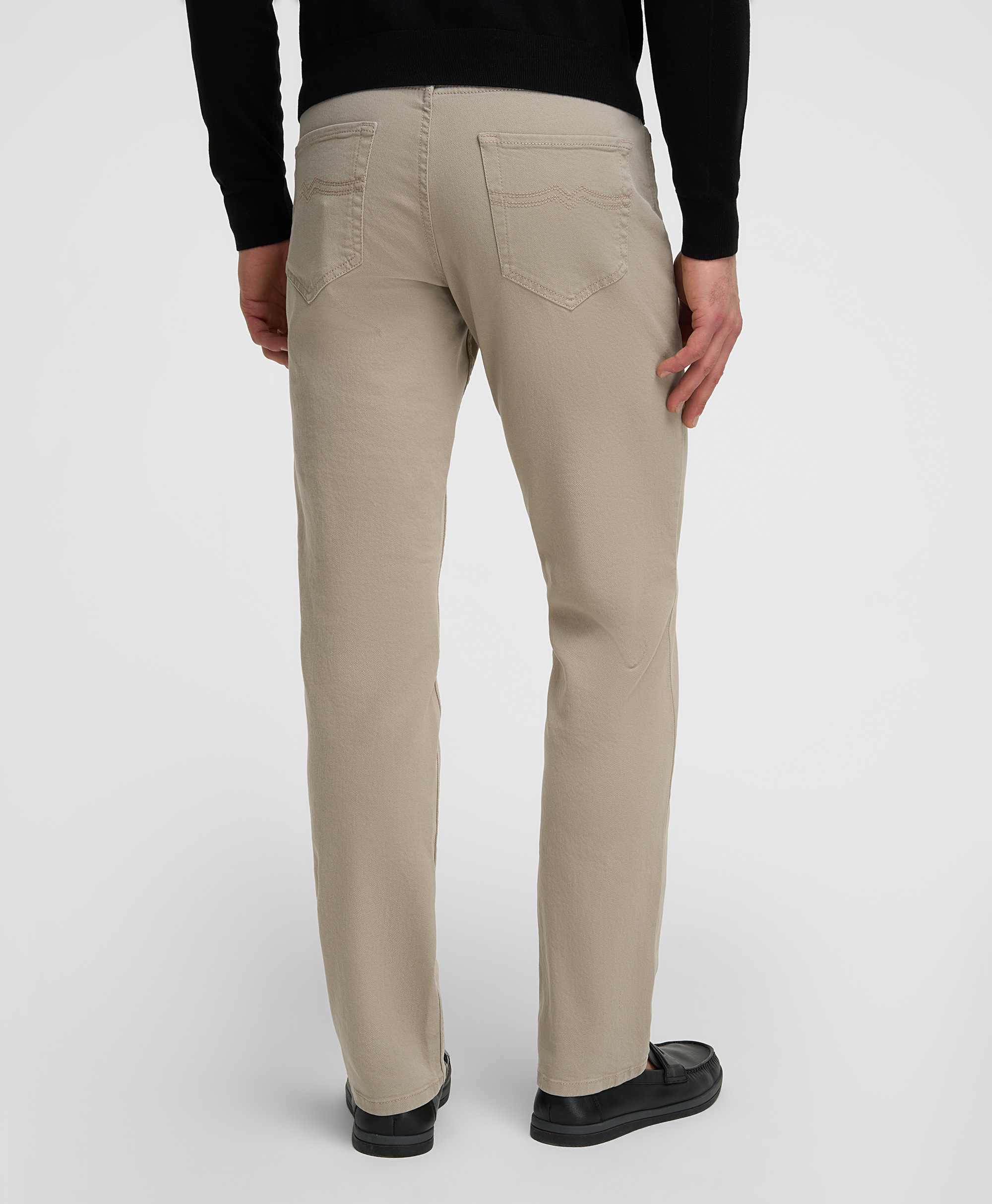 Джинсы 5 карманов, полуприлегающий силуэт