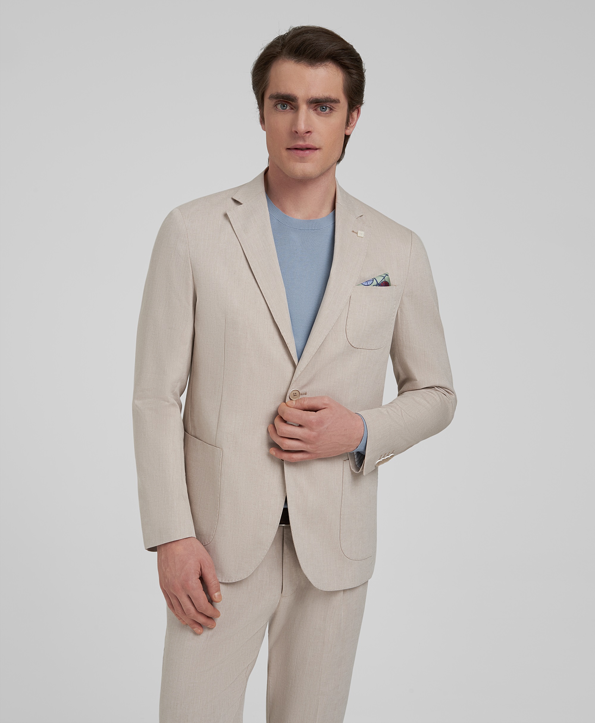 Пиджак из твила, прямой силуэт