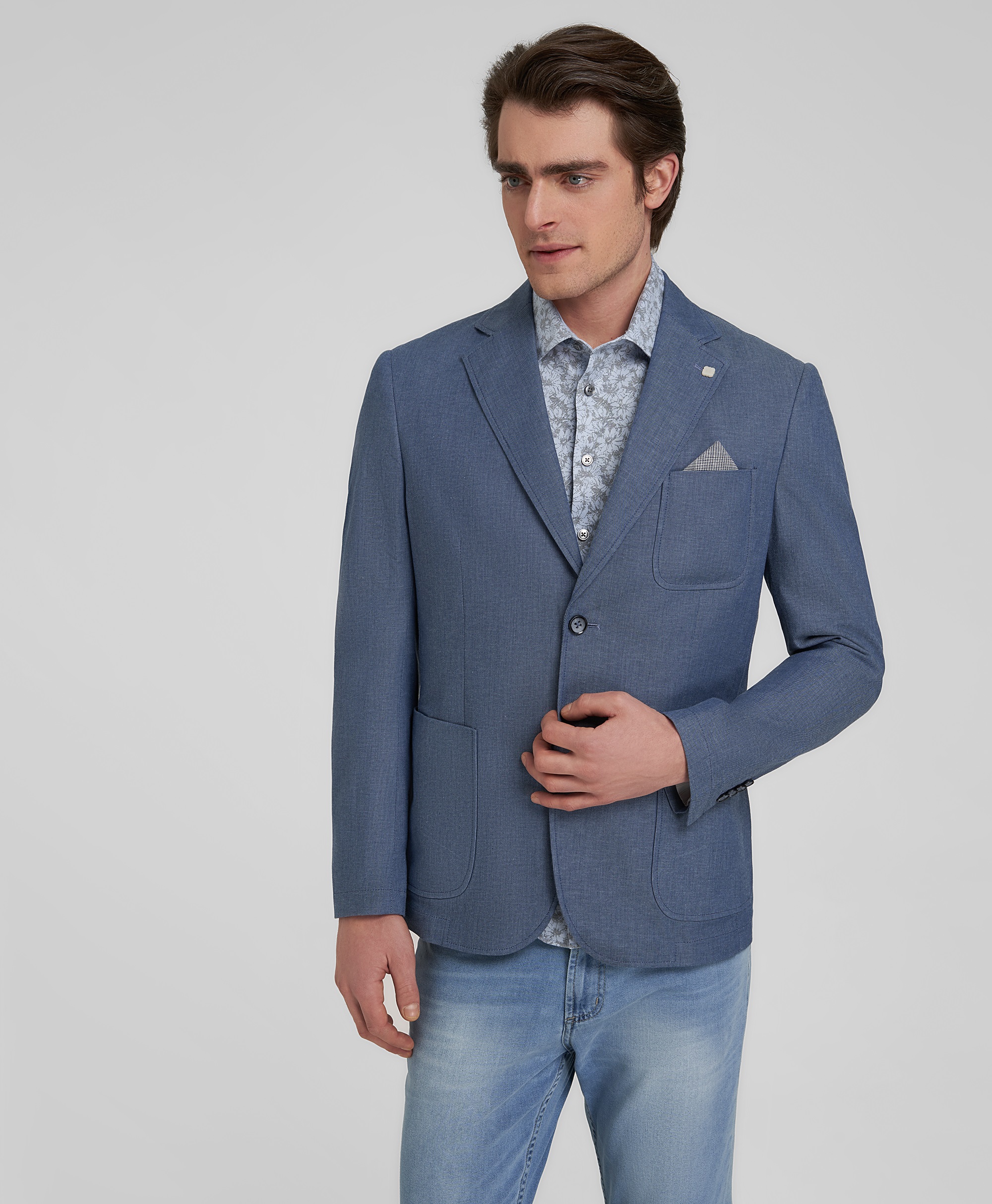 Пиджак из твила, прямой силуэт