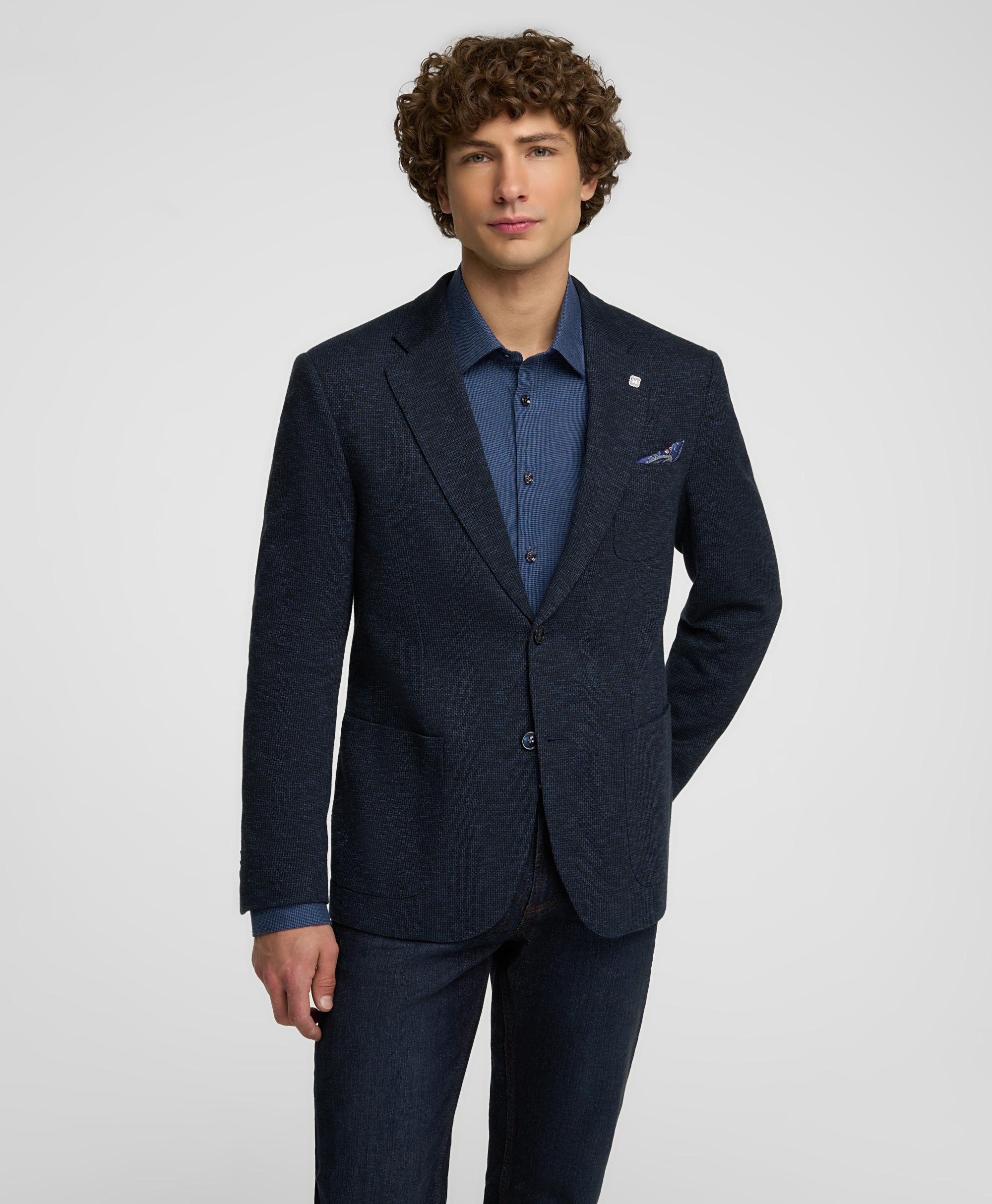 Пиджак трикотажный, прямой силуэт