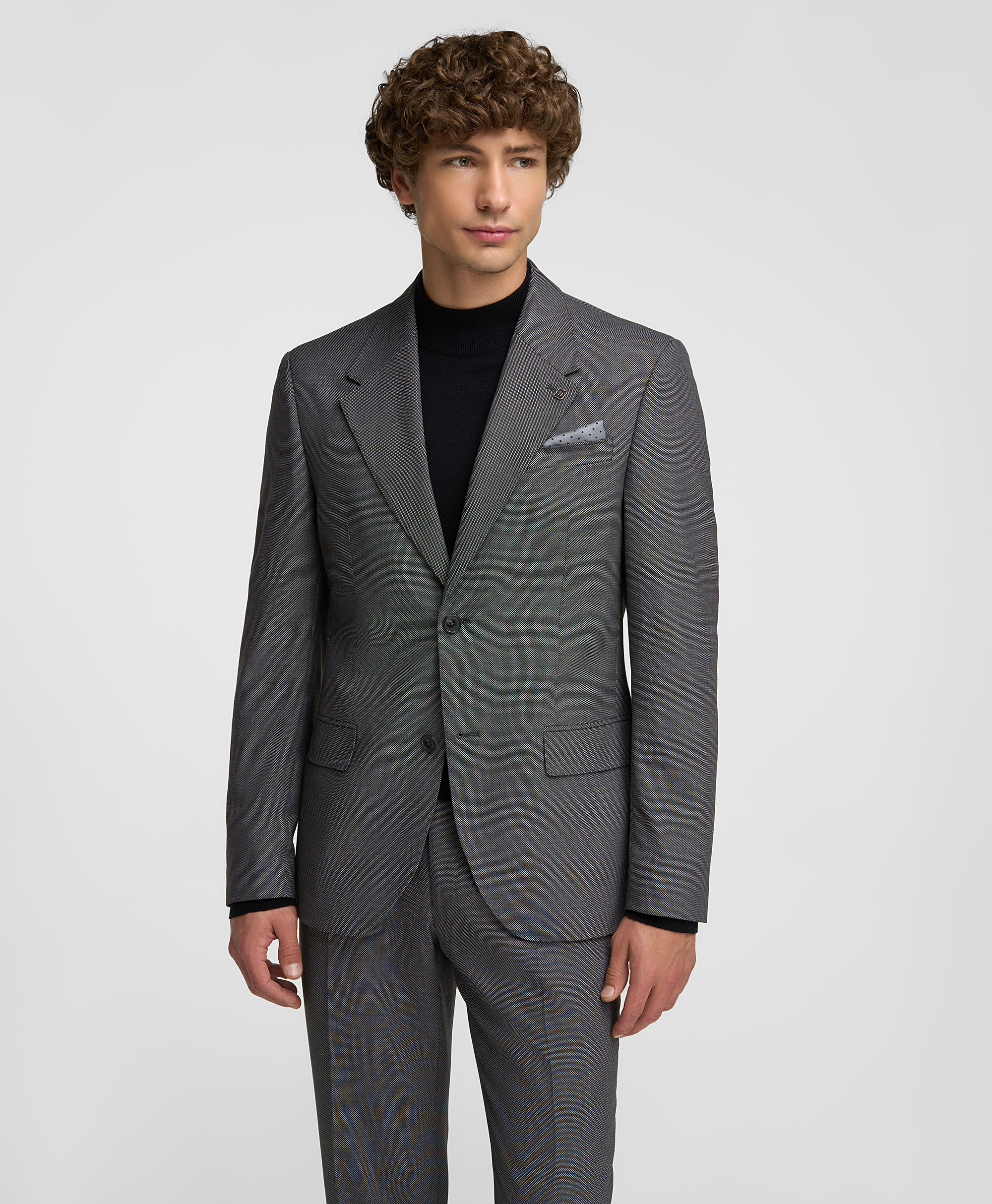 Пиджак костюмный из эластичной ткани, прилегающий силуэт