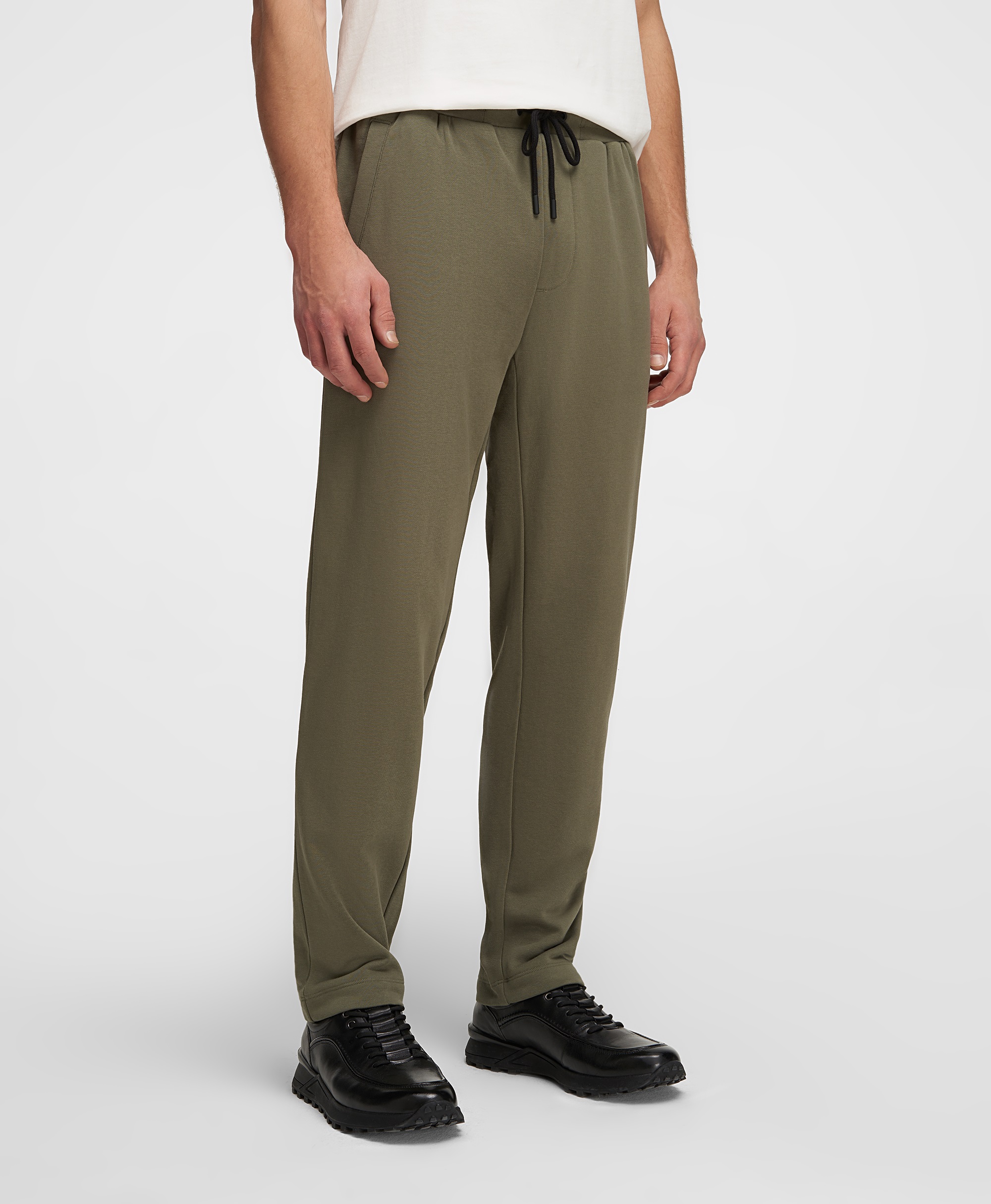 Брюки трикотажные