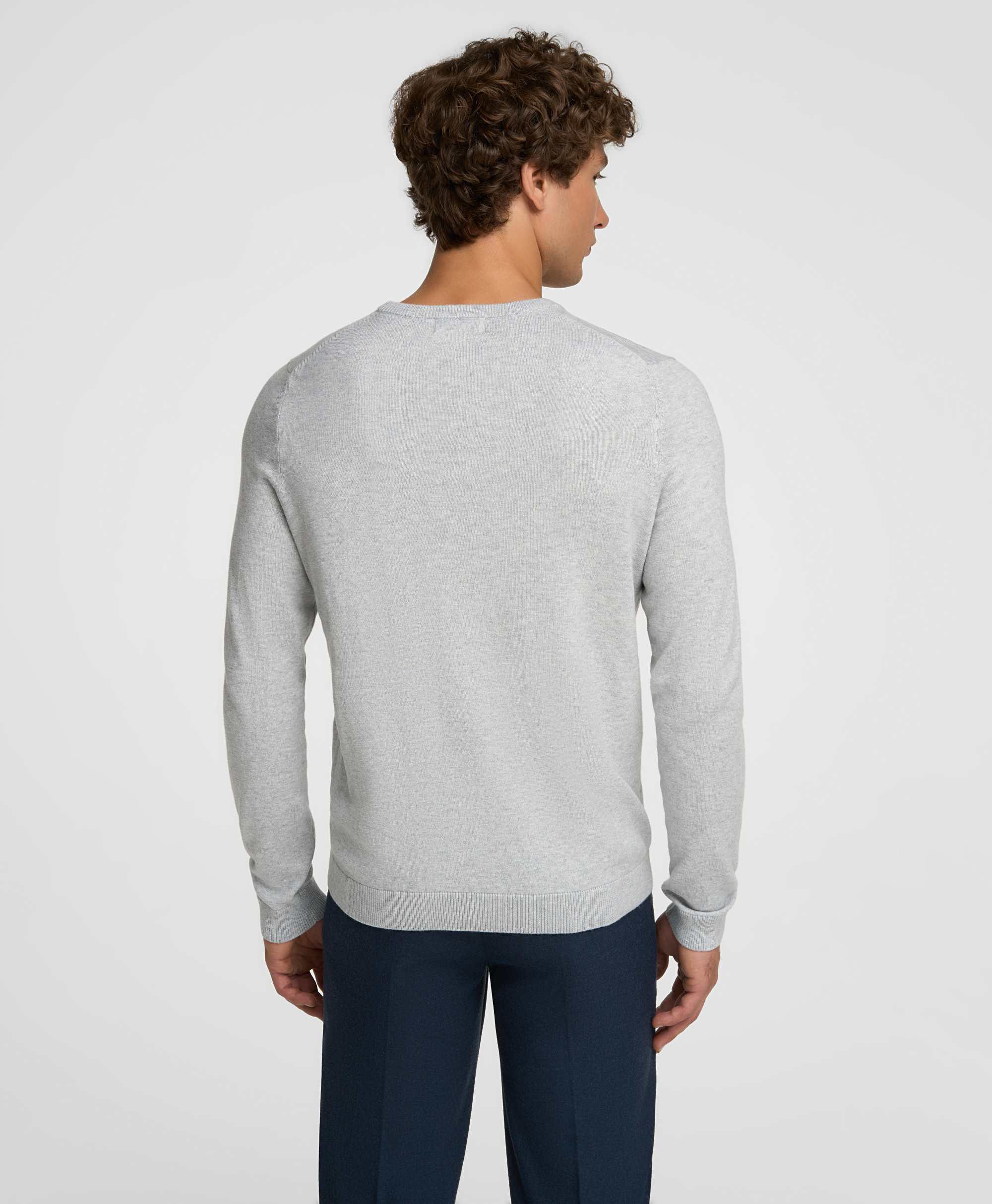 Пуловер трикотажный