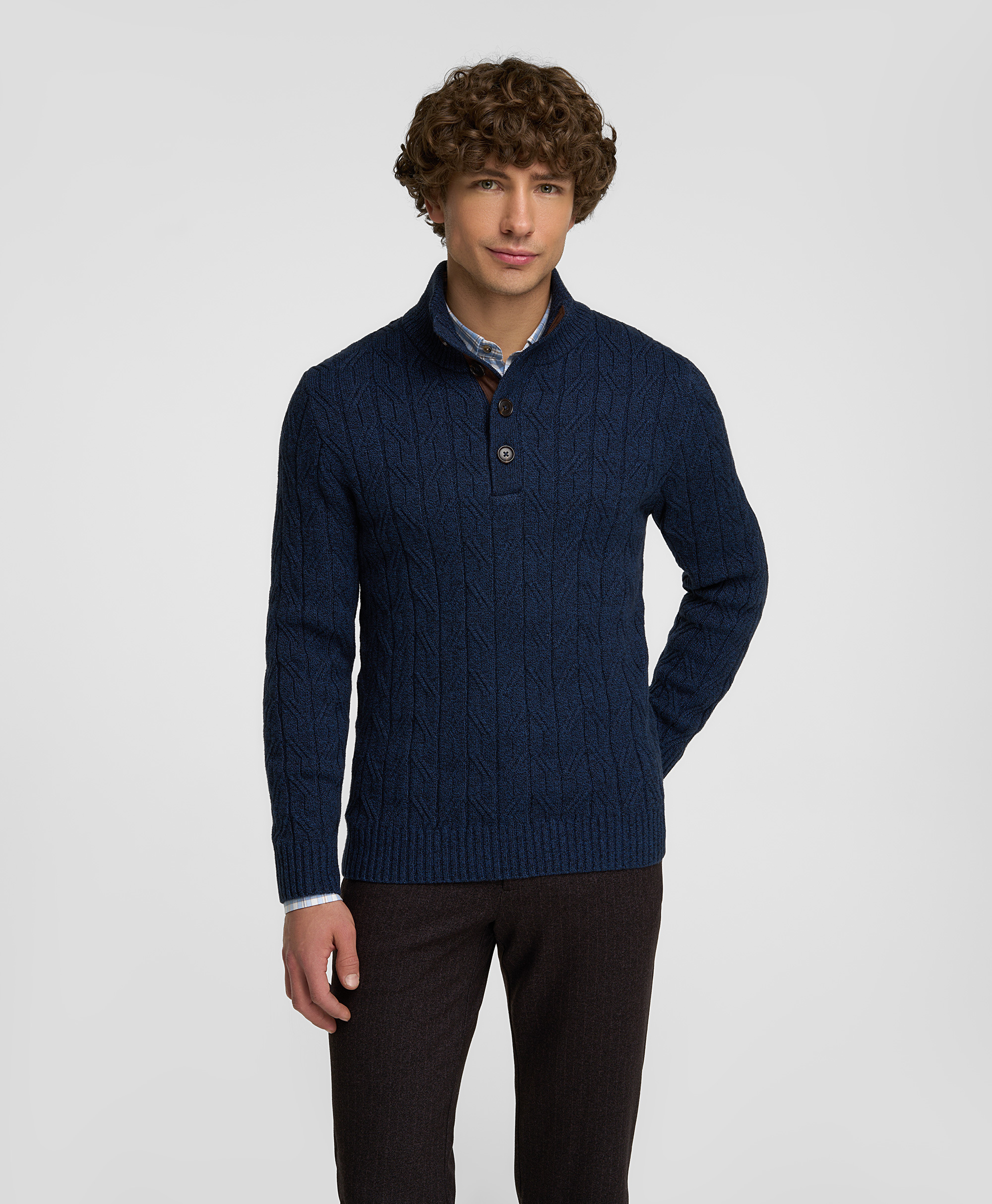 Пуловер трикотажный