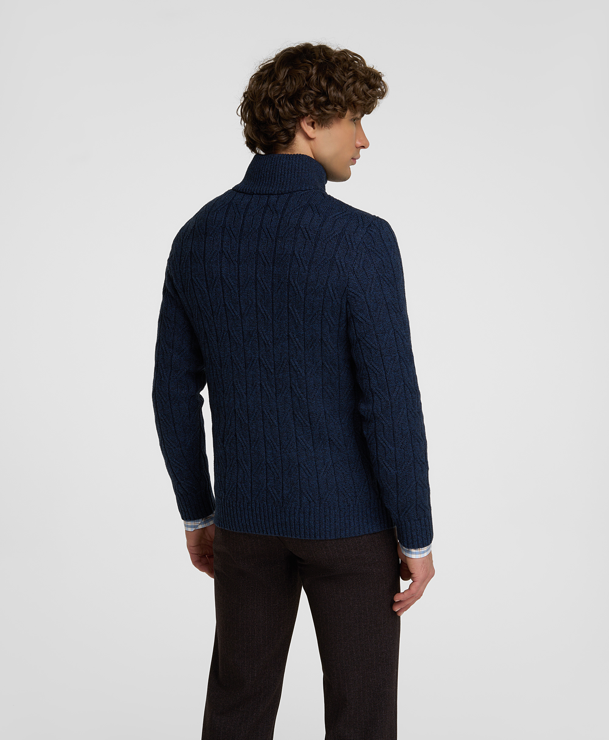 Пуловер трикотажный