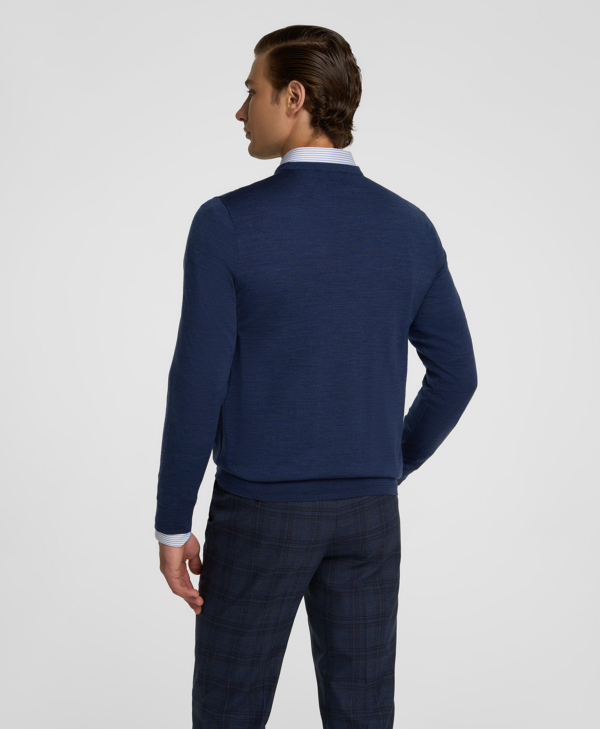 Пуловер трикотажный