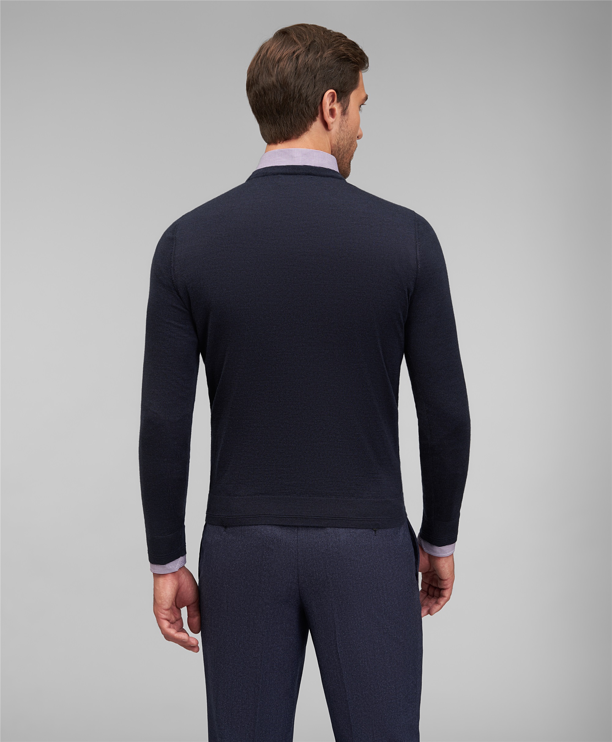 Пуловер трикотажный