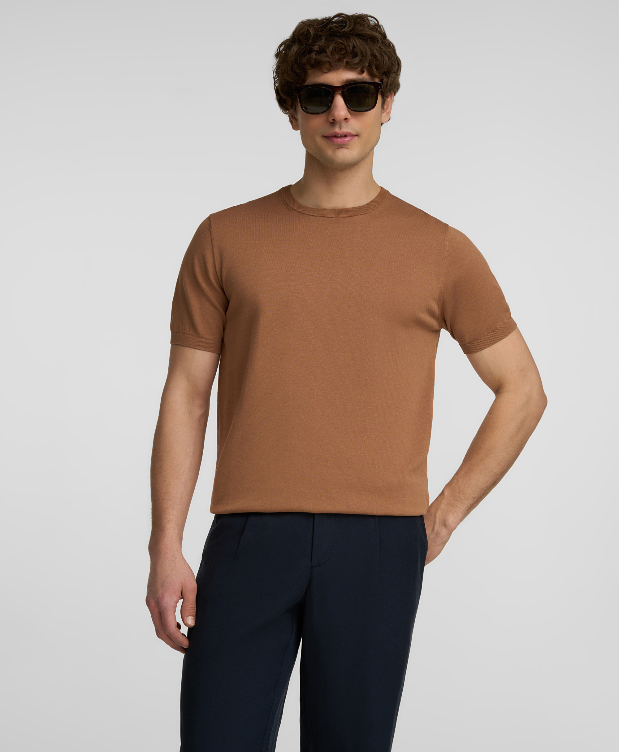 Пуловер HENDERSON кр.р.