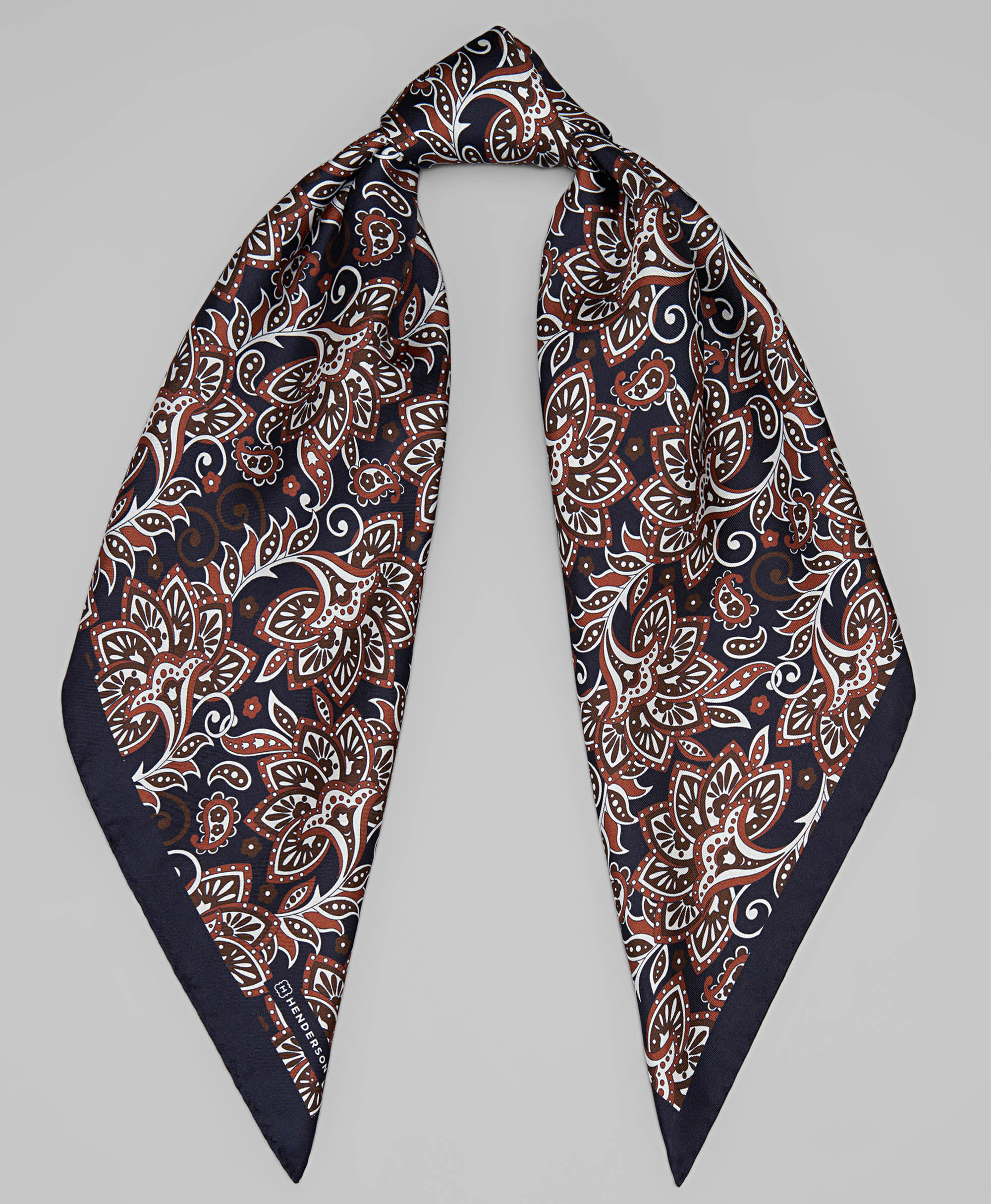 Платок шейный шелковый