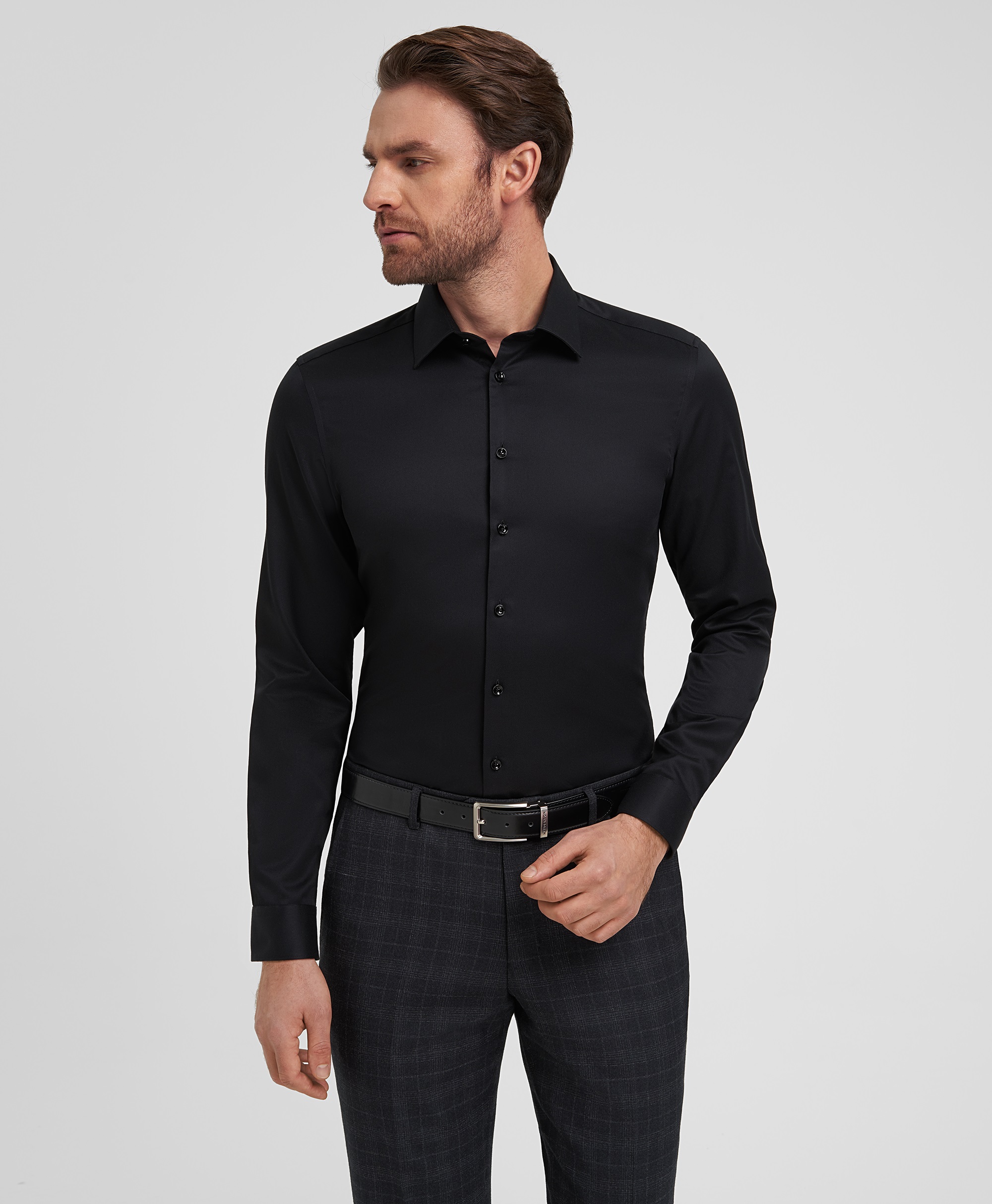 Рубашка, легкая в уходе, прилегающий силуэт